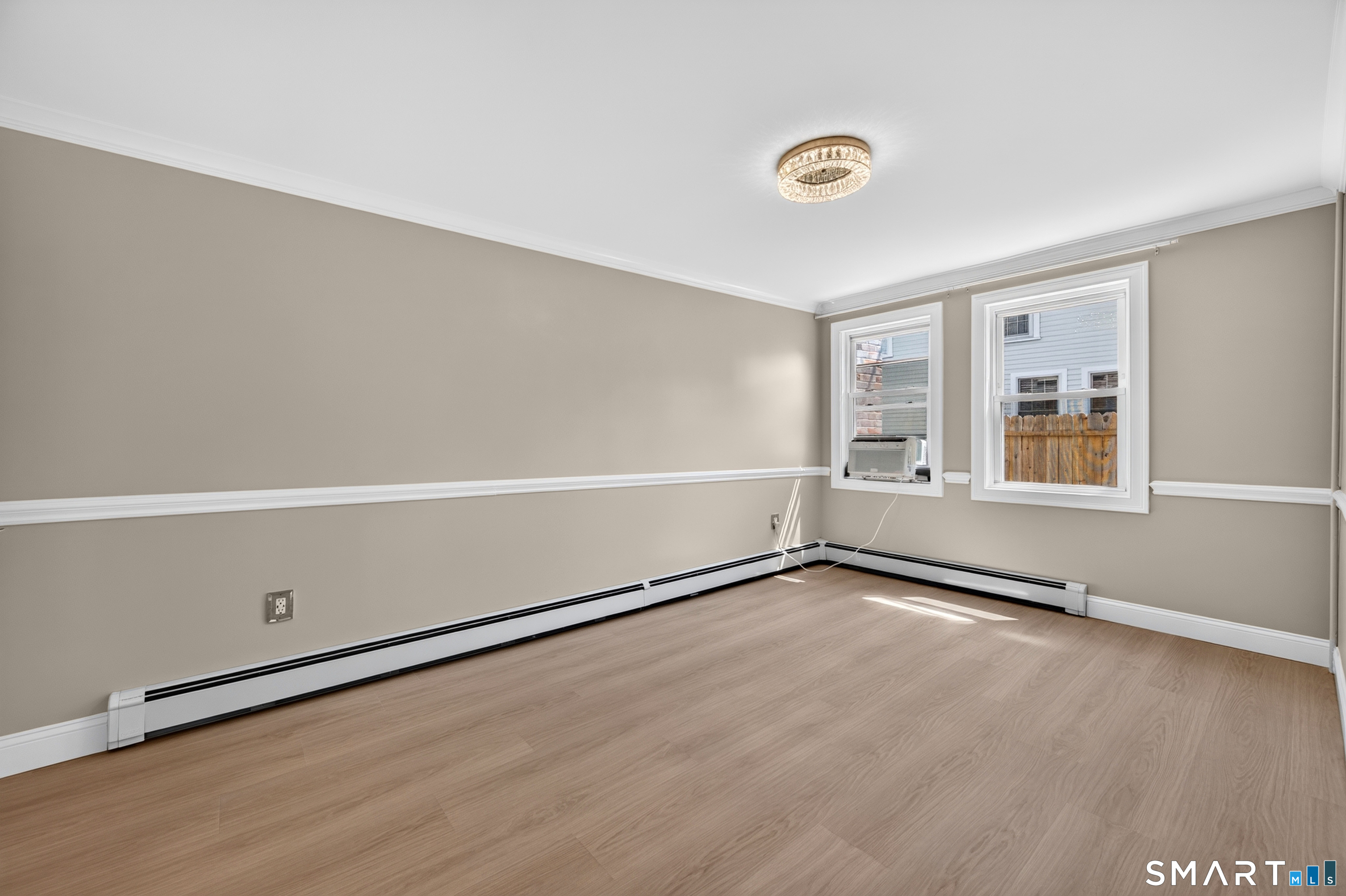 3 Pearl C Street Property Photo 6