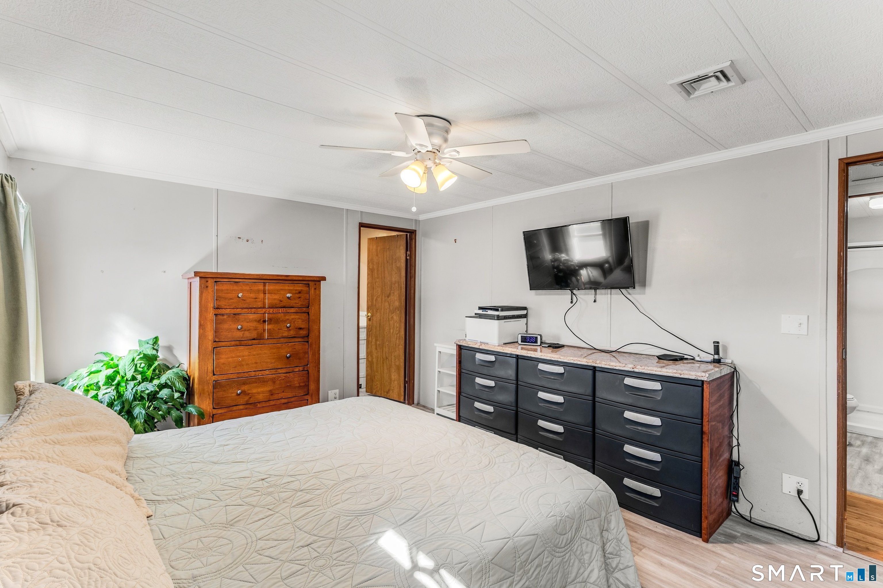 19 Laurel View Property Photo 23