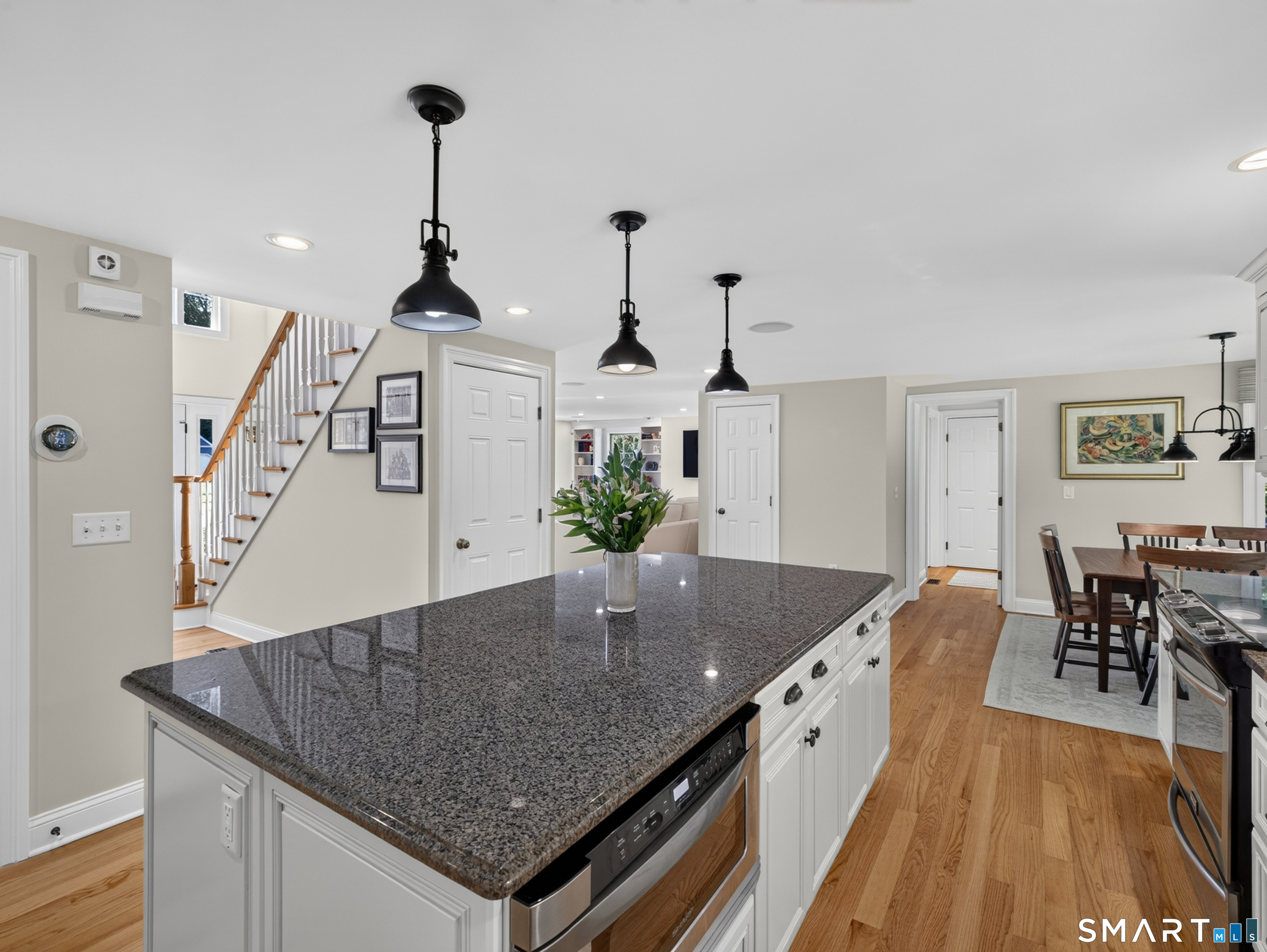 11 Fencove Court Property Photo 6