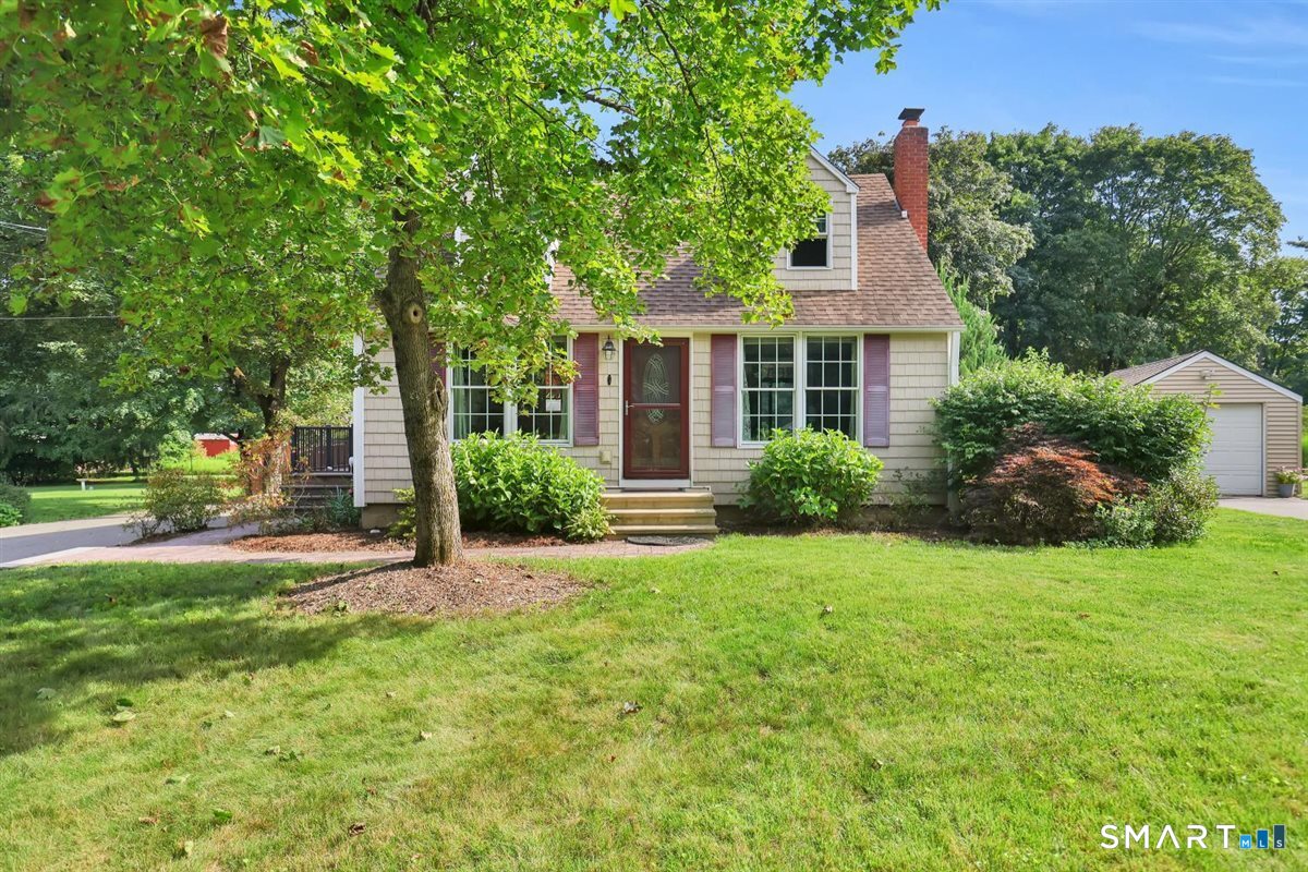 5 Chimney Hill Road Property Photo 2