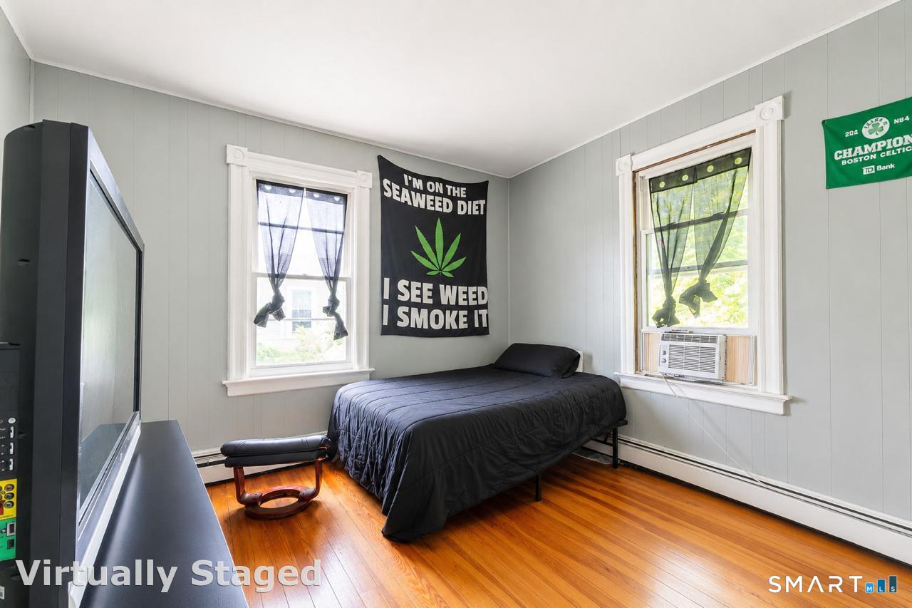 208 Clark Street Property Photo 10