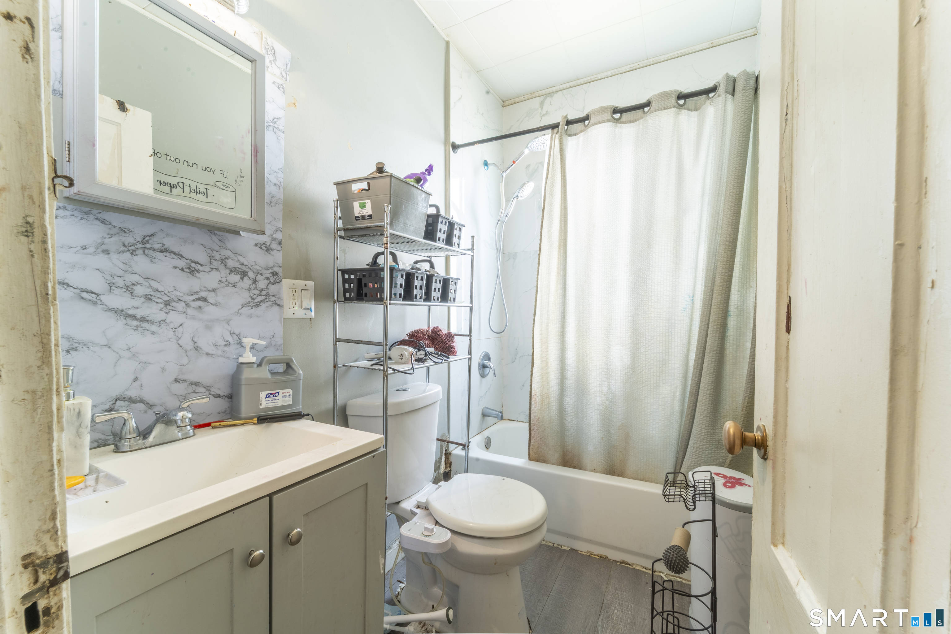 208 Clark Street Property Photo 21