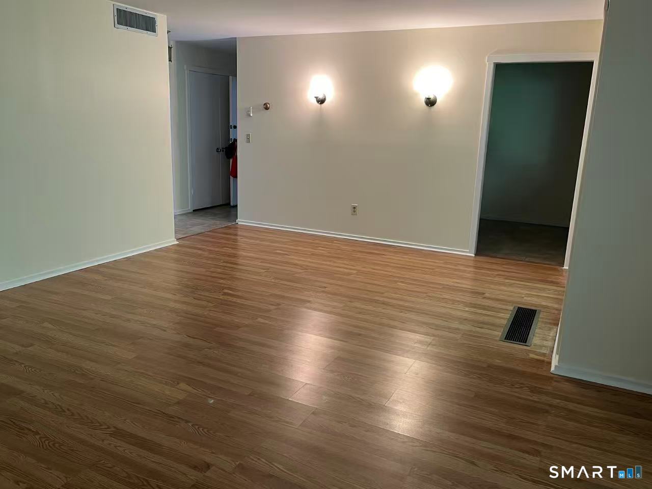 469 Heritage B Village Property Photo 4