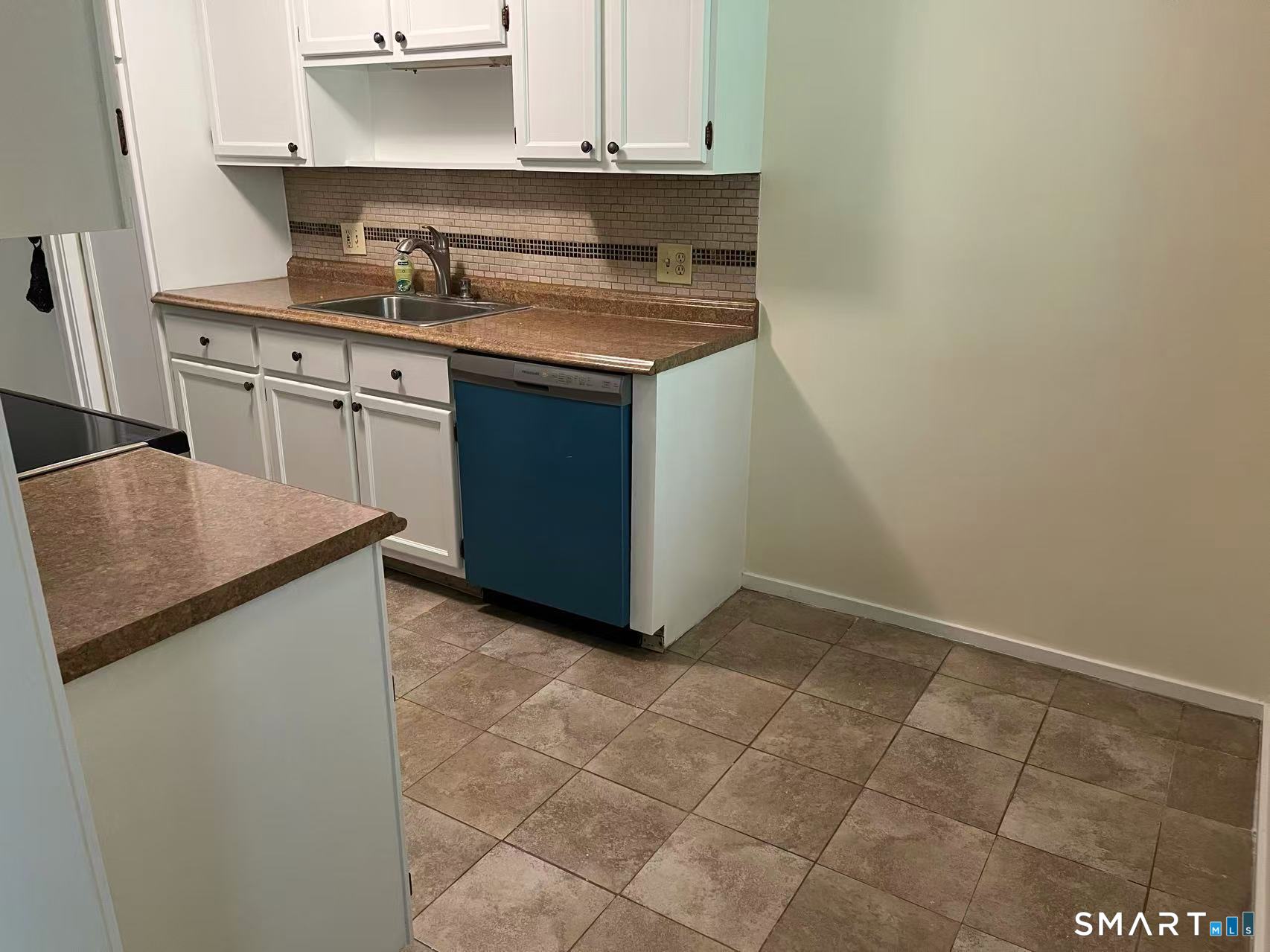 469 Heritage B Village Property Photo 10