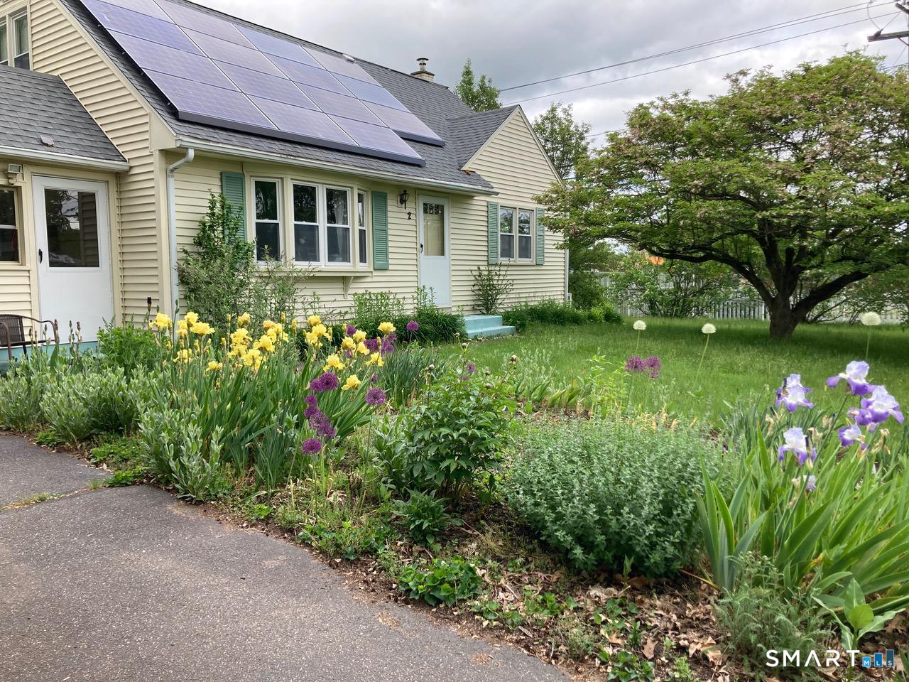 2 Post Road Property Photo 2