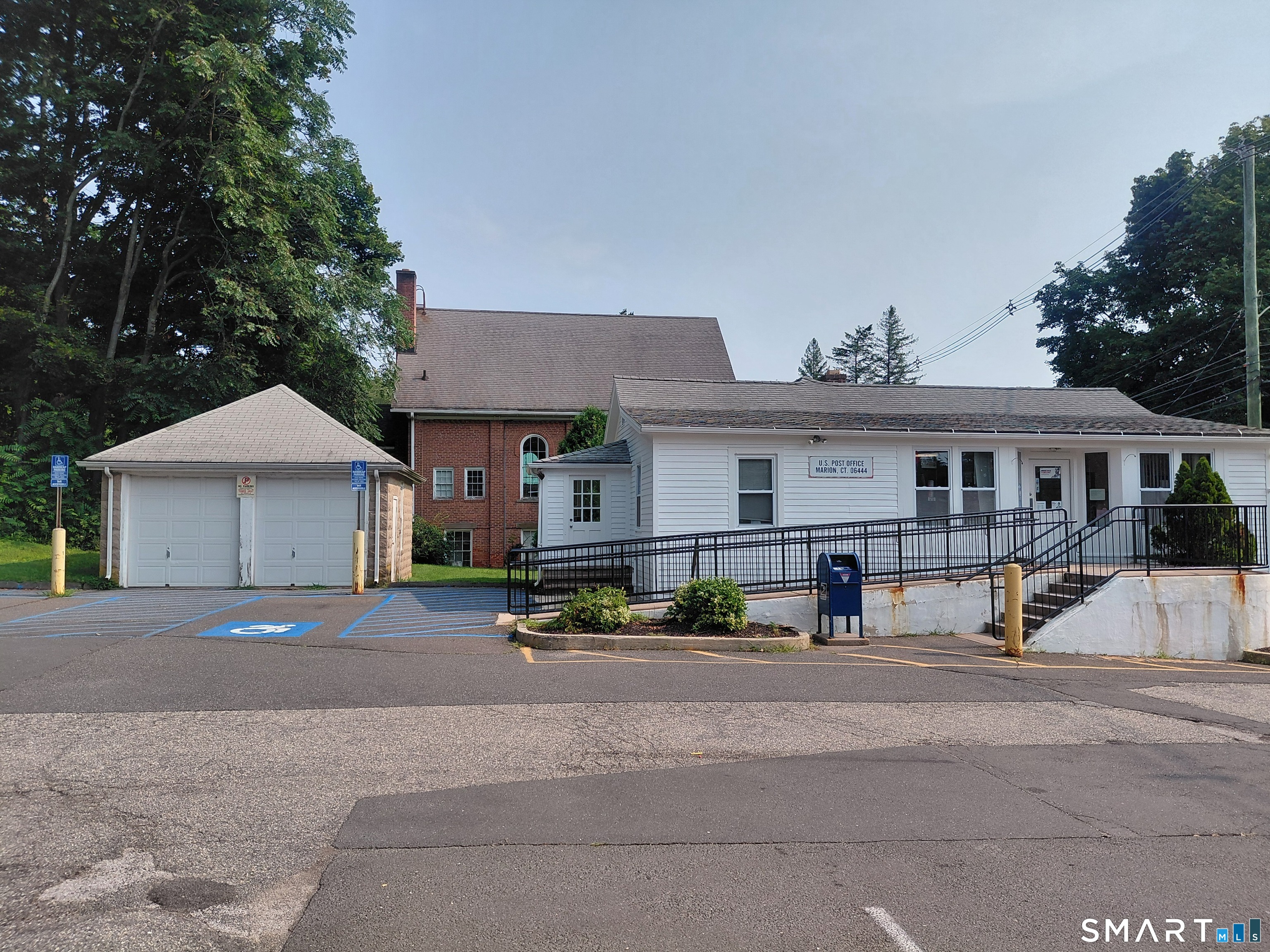 2321 Meriden Waterbury Turnpike