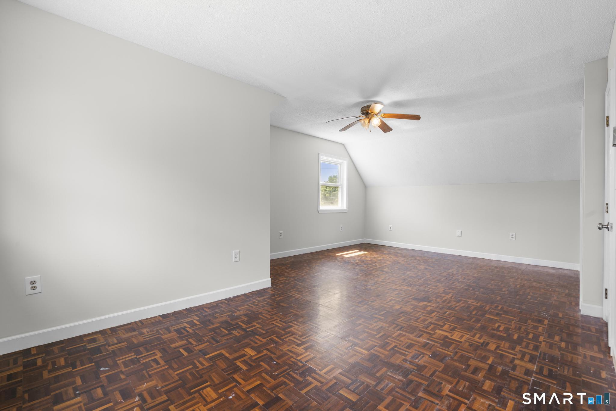 55 Glebas Road Property Photo 24