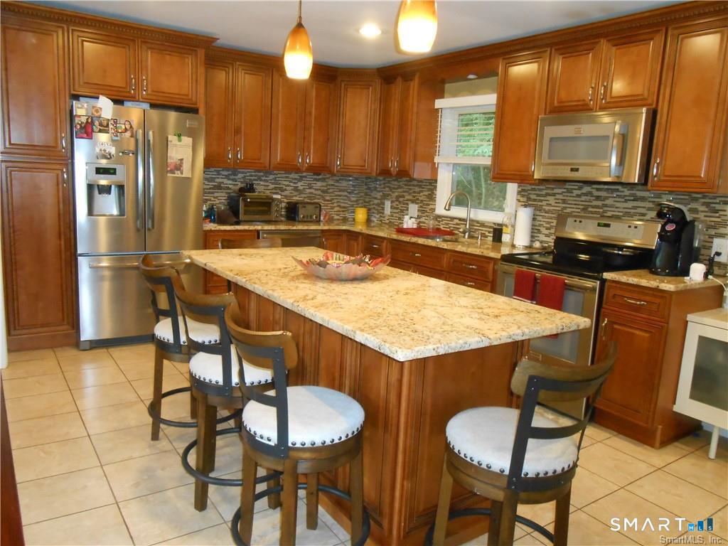 63 Rocks East Road Property Photo 7