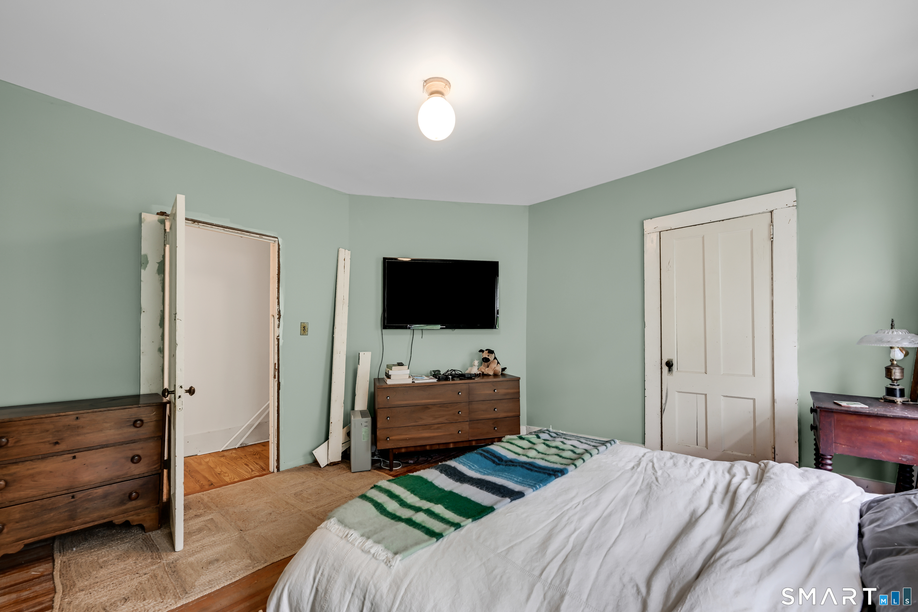 117 Greenwoods East Road Property Photo 14