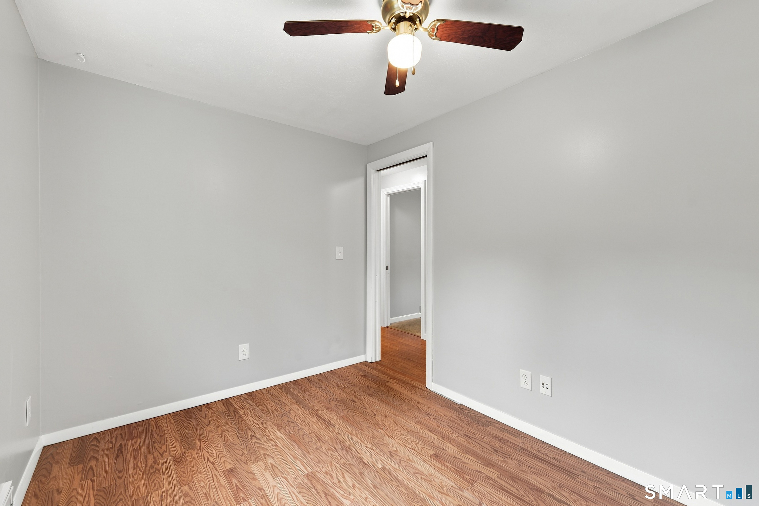 850 South Street Property Photo 23