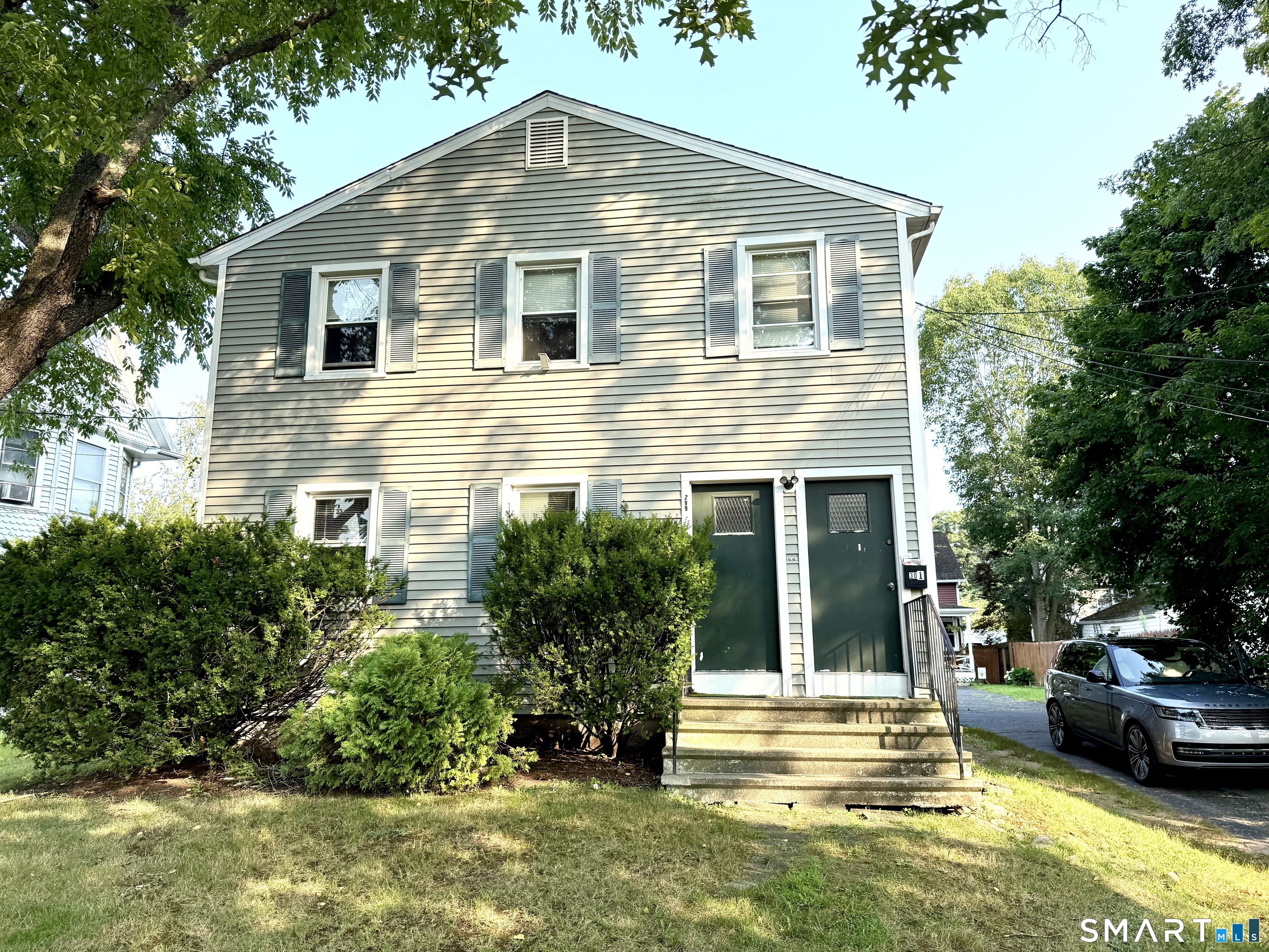 299 Villa Avenue Property Photo 1