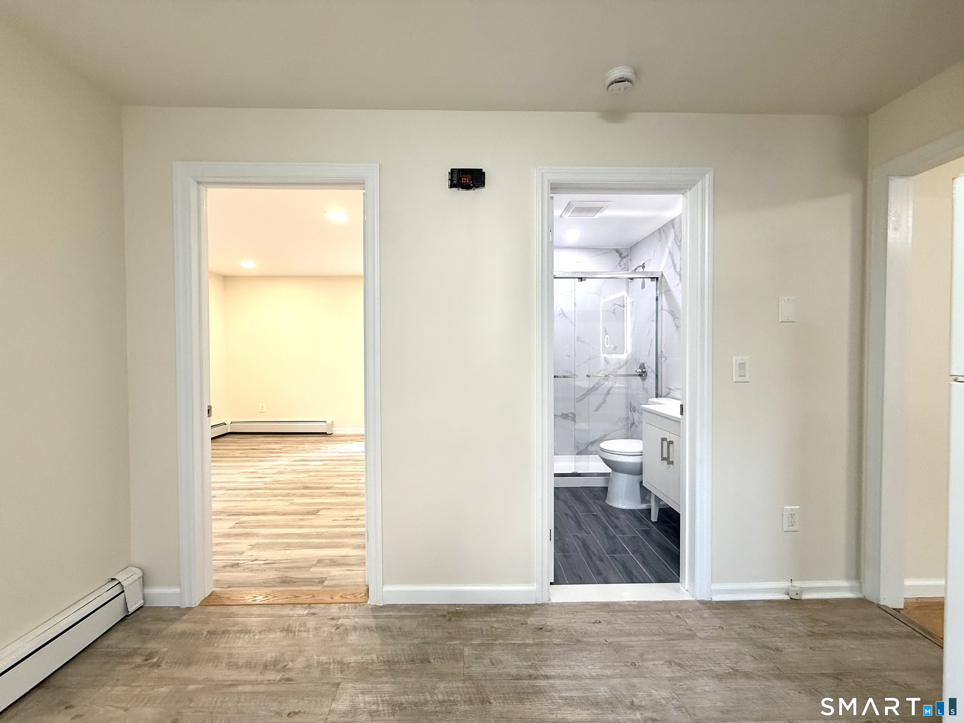 299 Villa Avenue Property Photo 6
