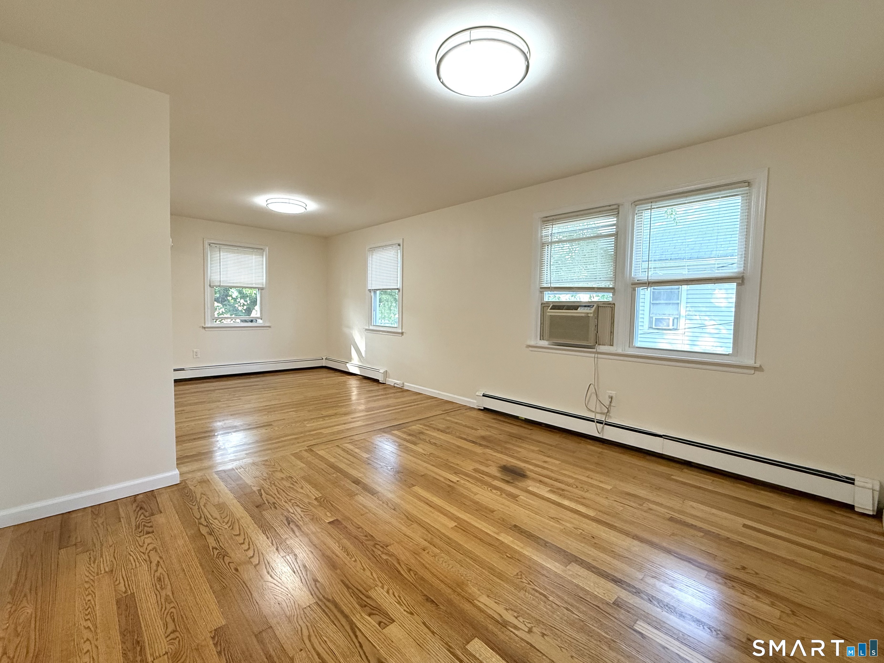 299 Villa Avenue Property Photo 11