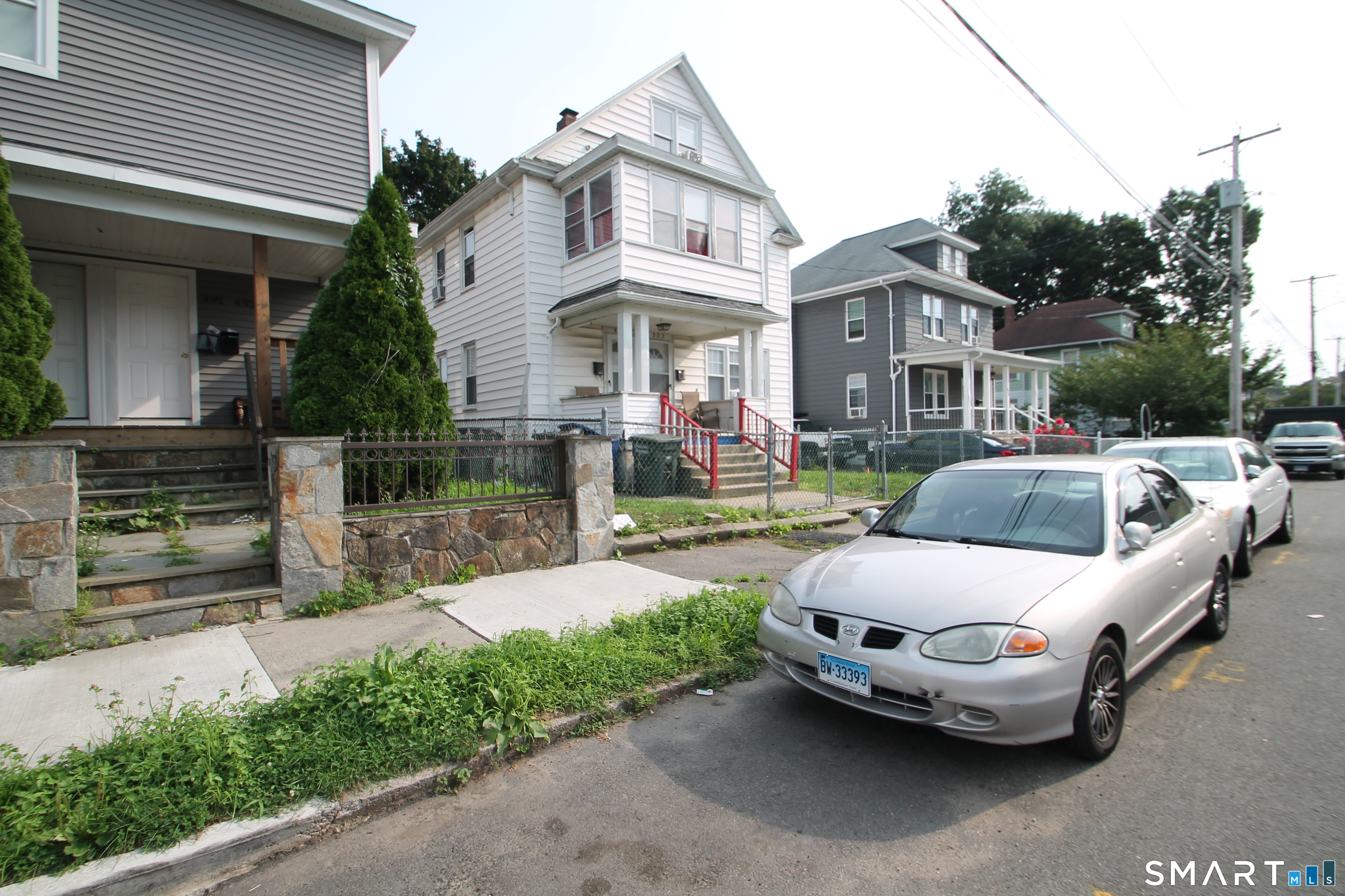 503-505 Lincoln Avenue Property Photo 2