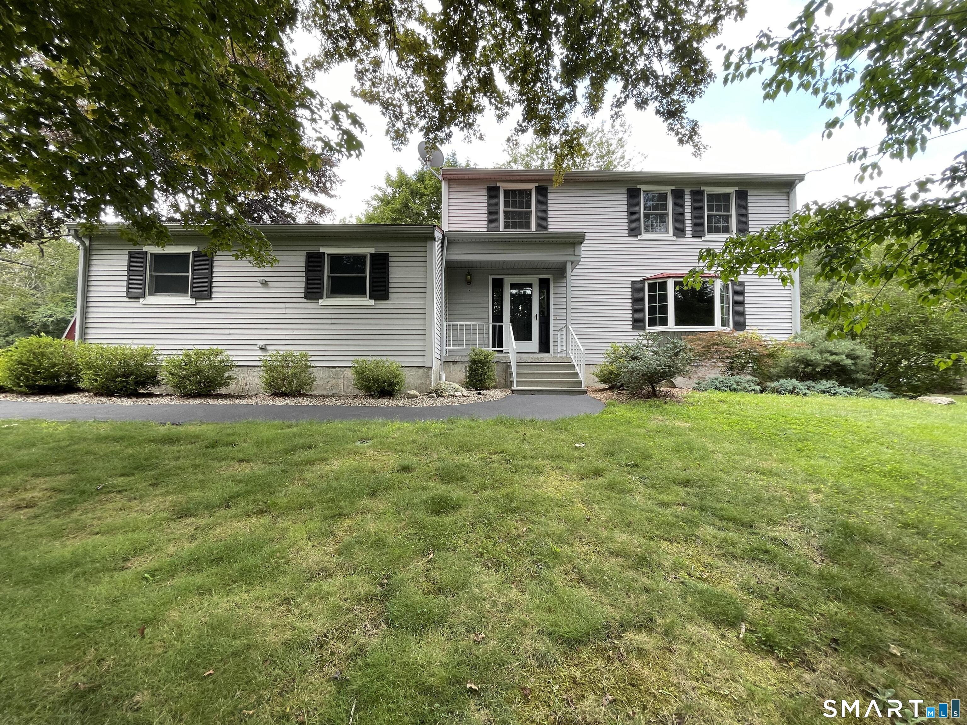 16 Partridge Hollow Road Property Photo 1