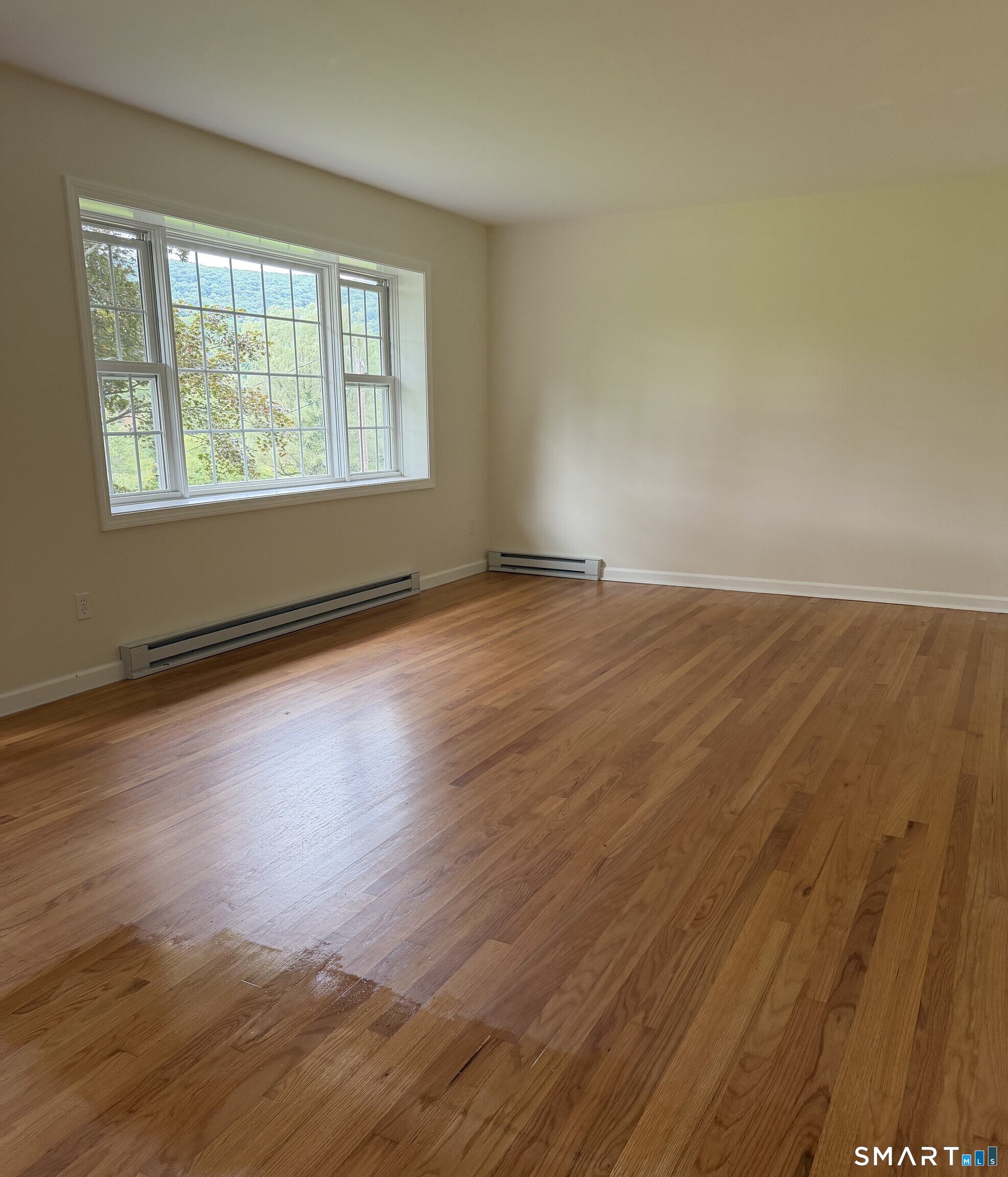 211 Kent Hollow Road Property Photo 4