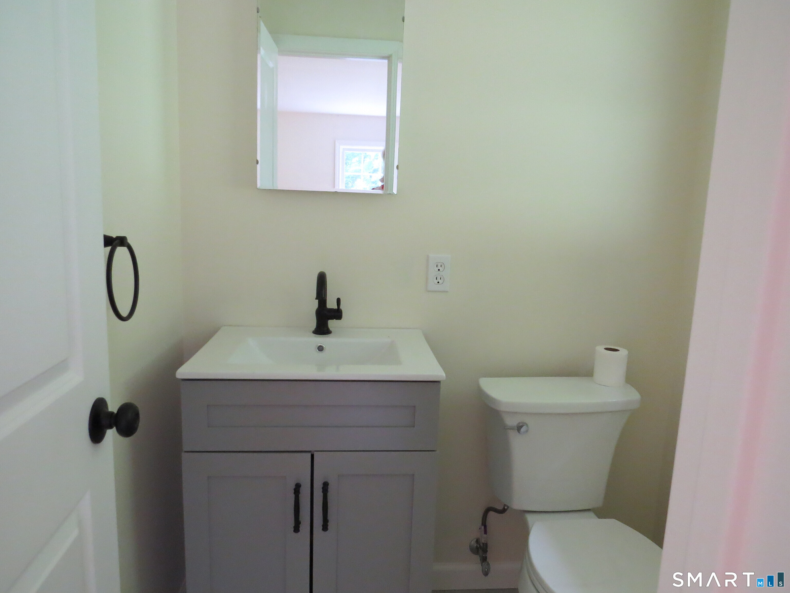 211 Kent Hollow Road Property Photo 9