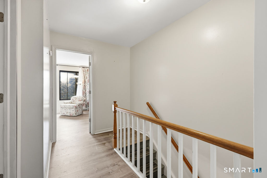 20 Briar 20 Court Property Photo 18
