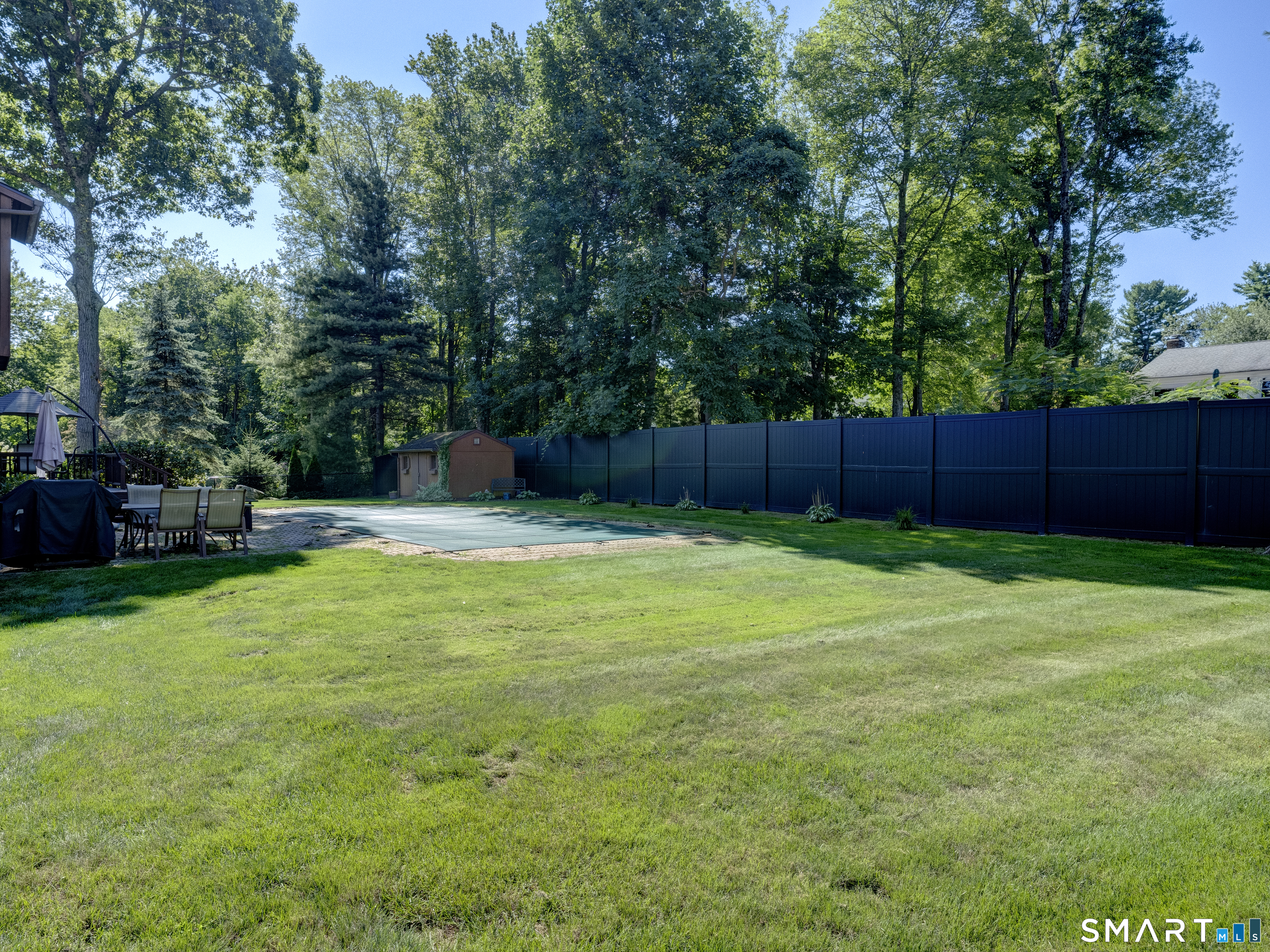 142 Red Oak Hill Property Photo 4