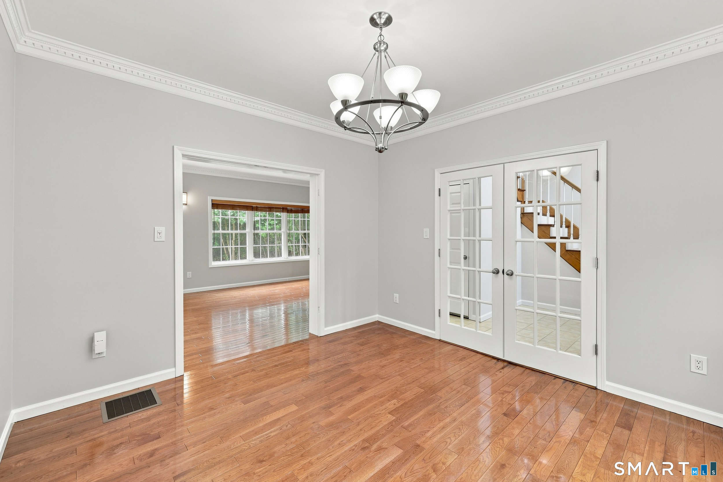 271 Forsyth Road Property Photo 10