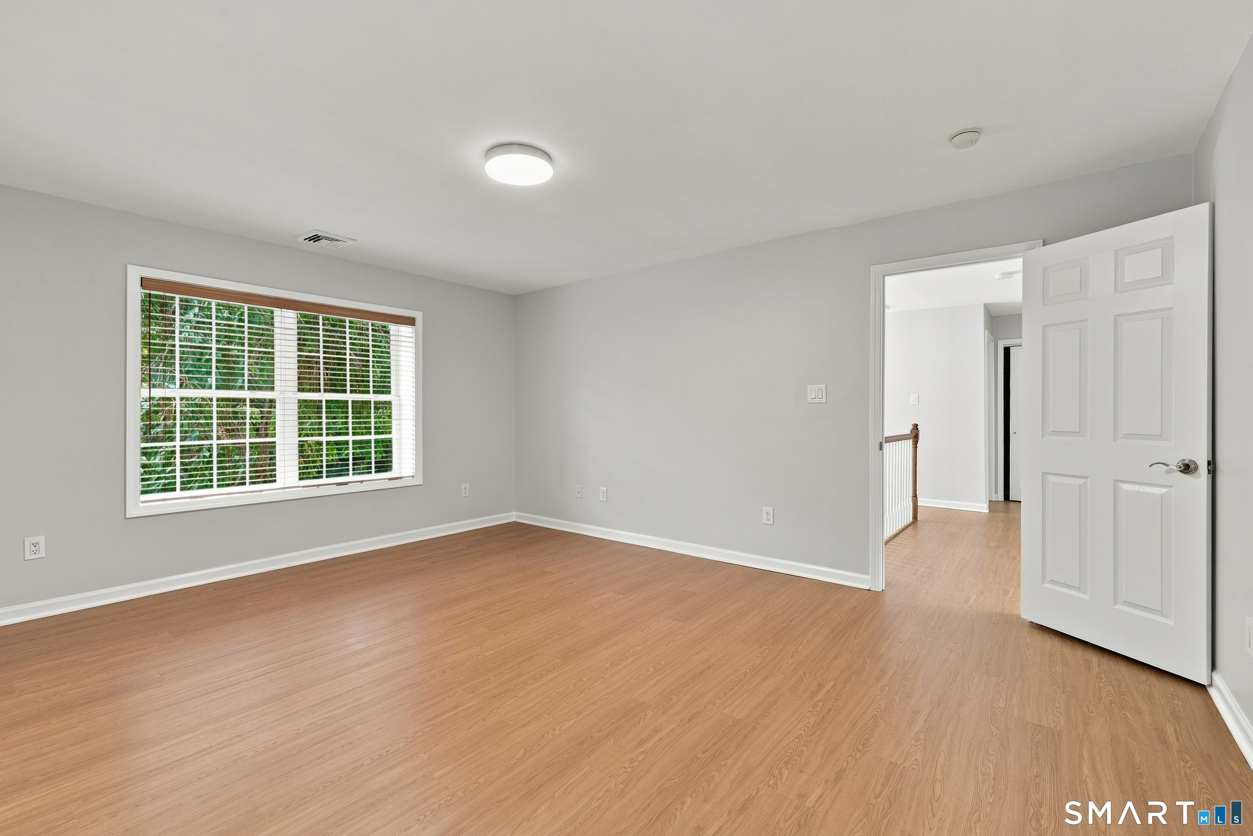 271 Forsyth Road Property Photo 21