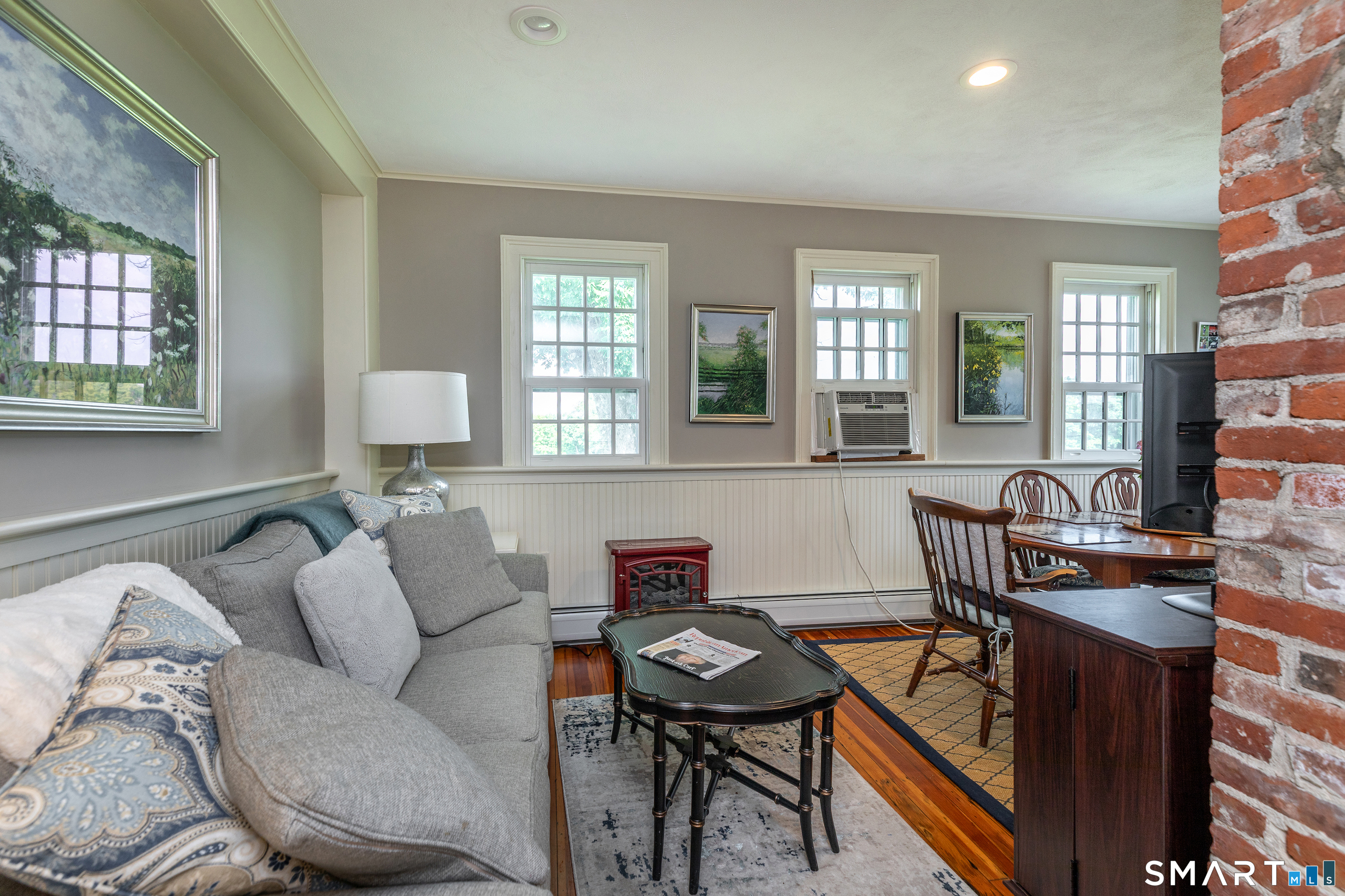 162 Hutchinson Parkway Property Photo 17