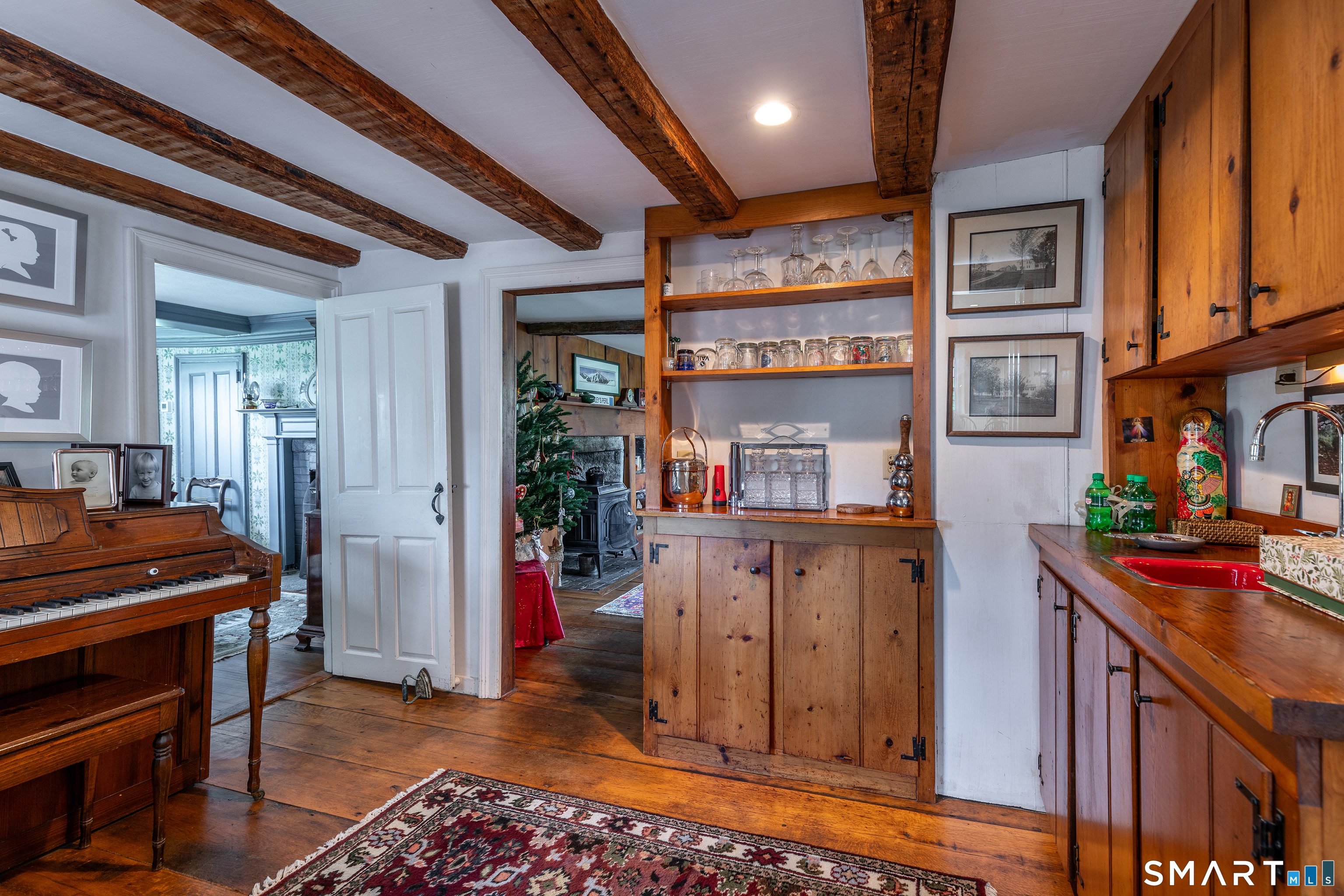 162 Hutchinson Parkway Property Photo 20
