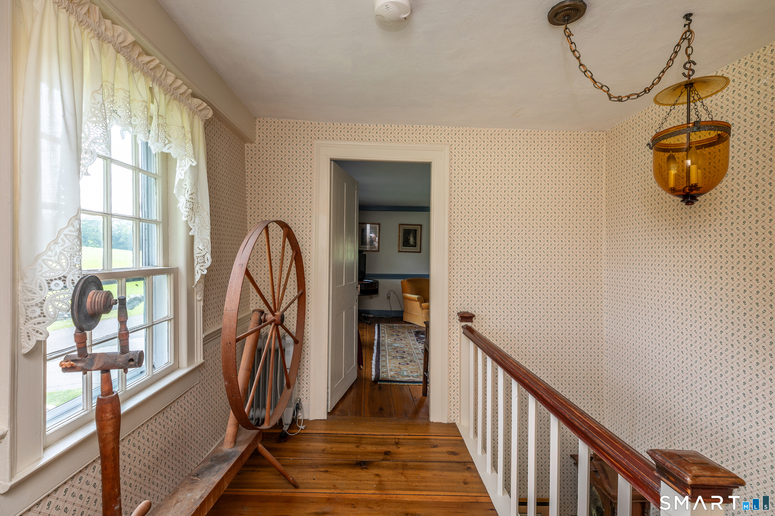 162 Hutchinson Parkway Property Photo 21