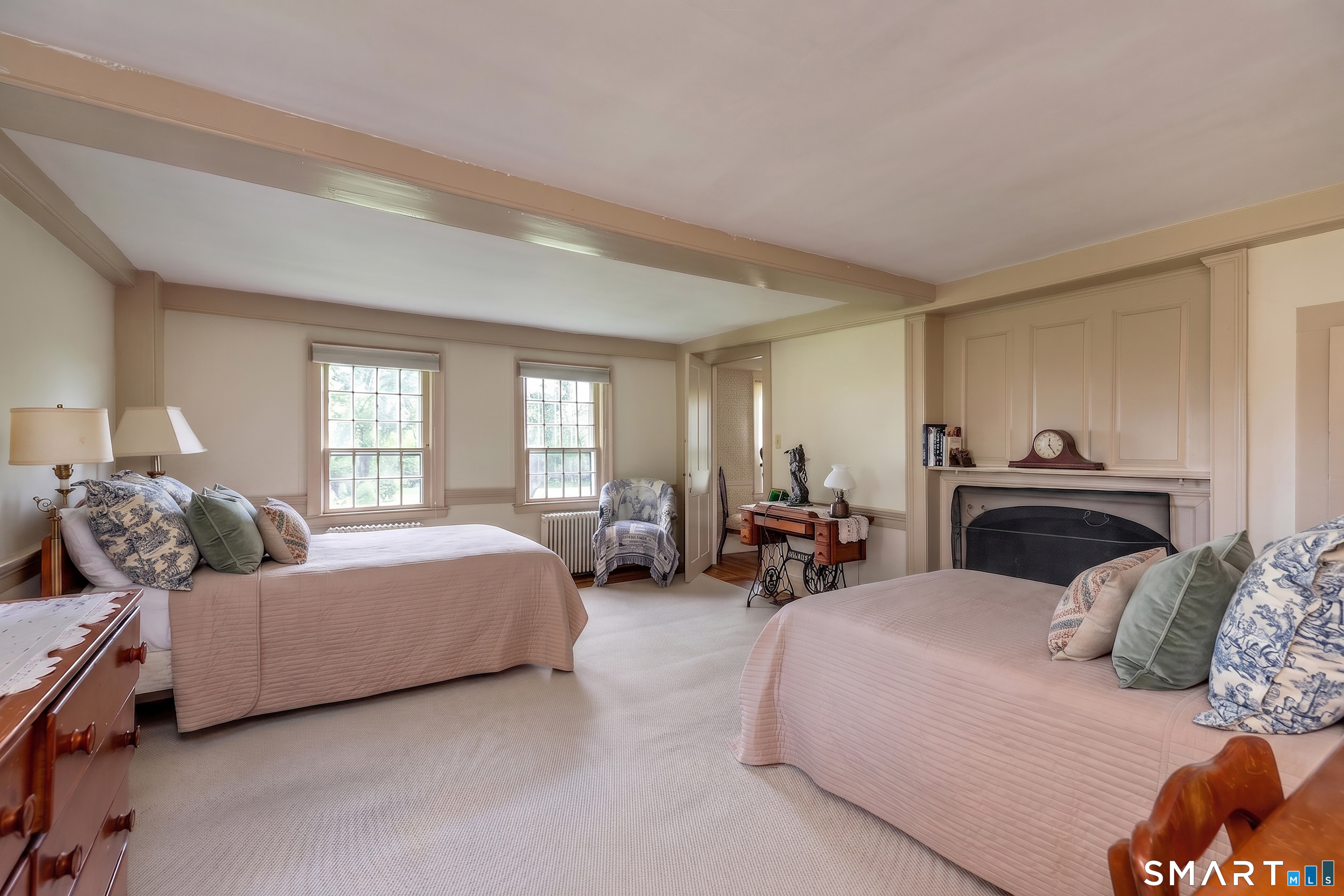 162 Hutchinson Parkway Property Photo 24