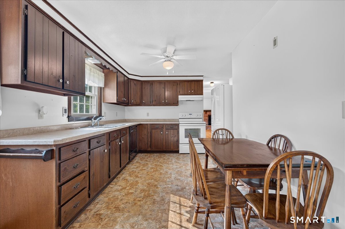195 Wagher Road Property Photo 8