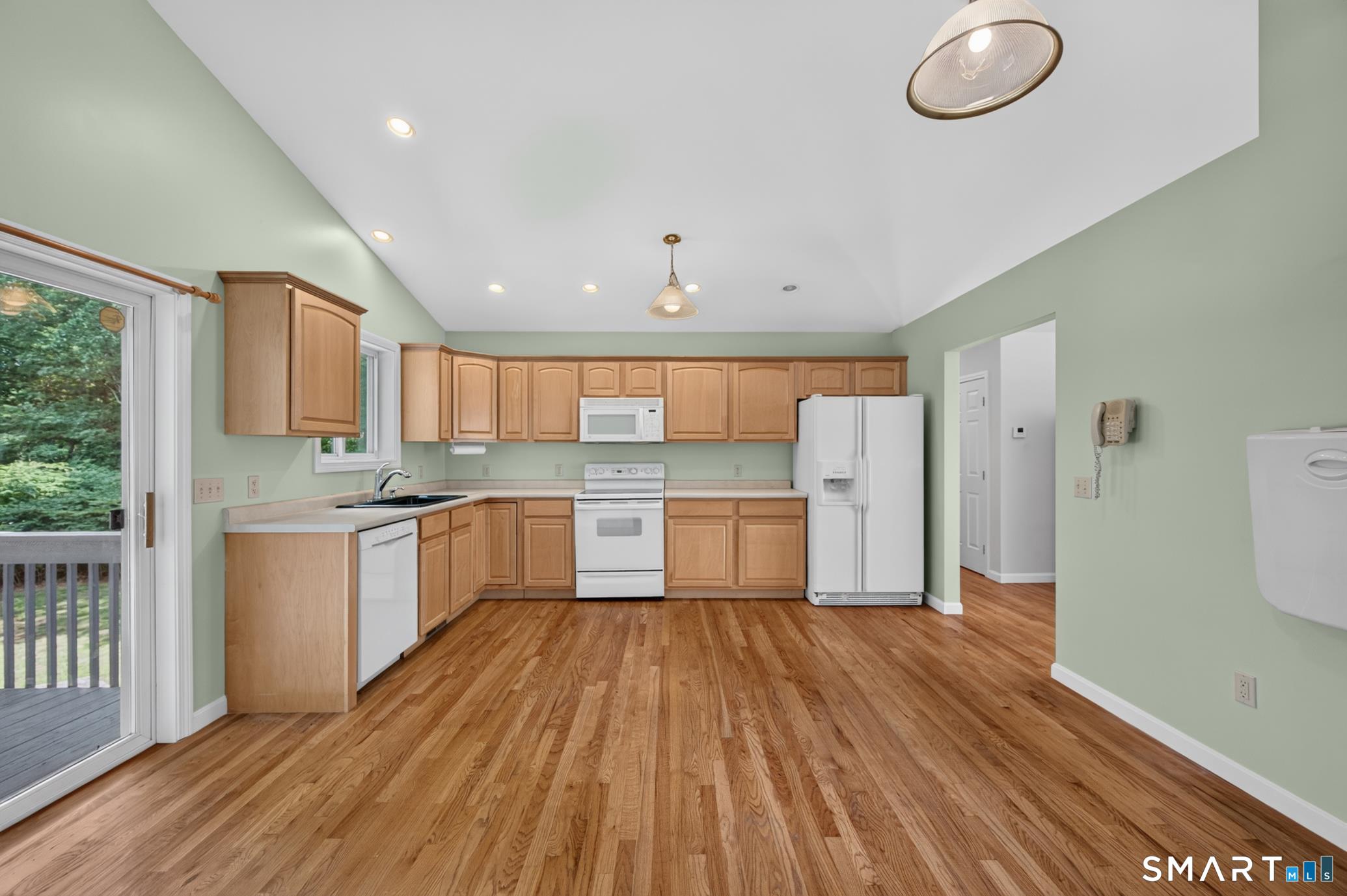 11 John W Luty Drive Property Photo 12