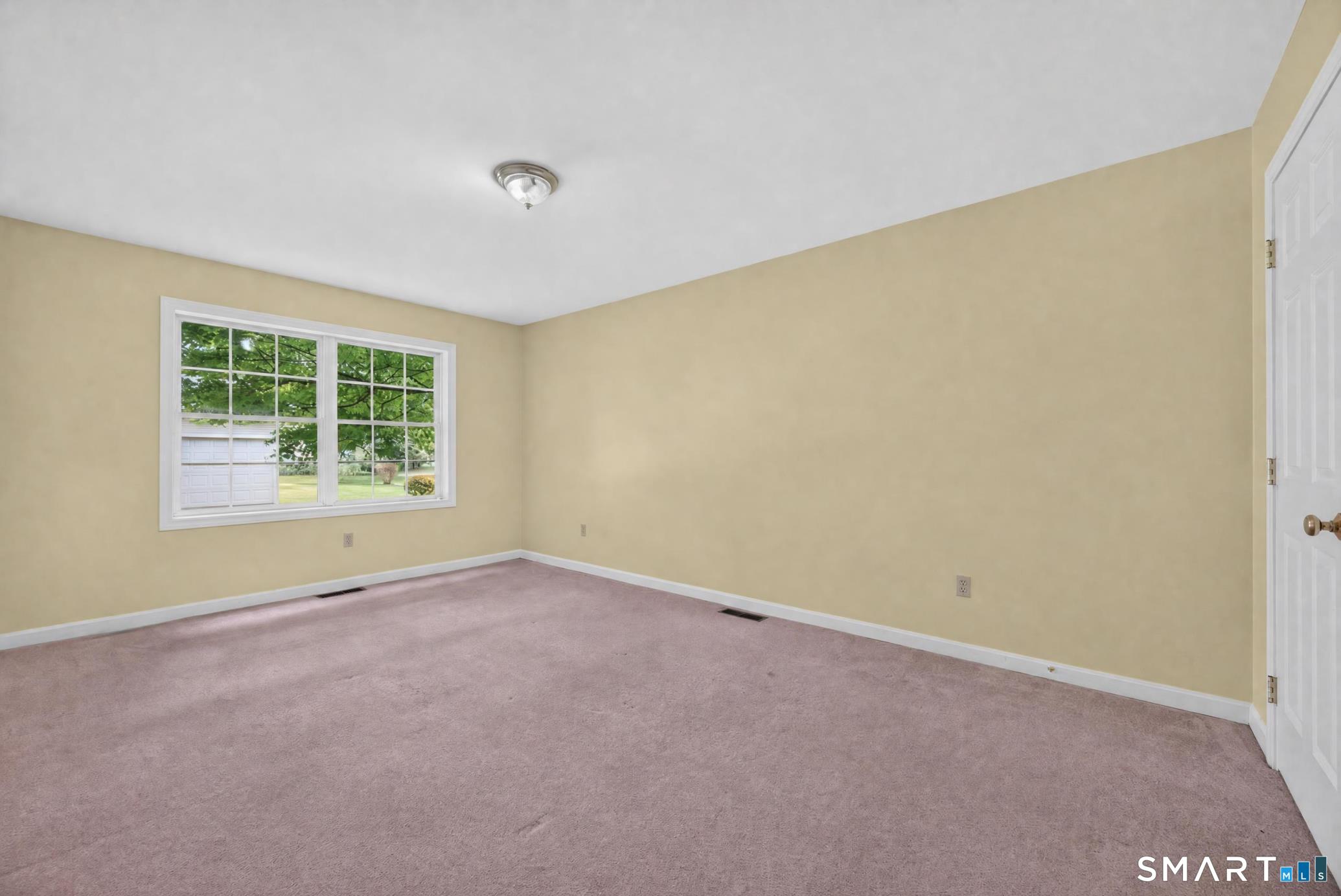 11 John W Luty Drive Property Photo 20