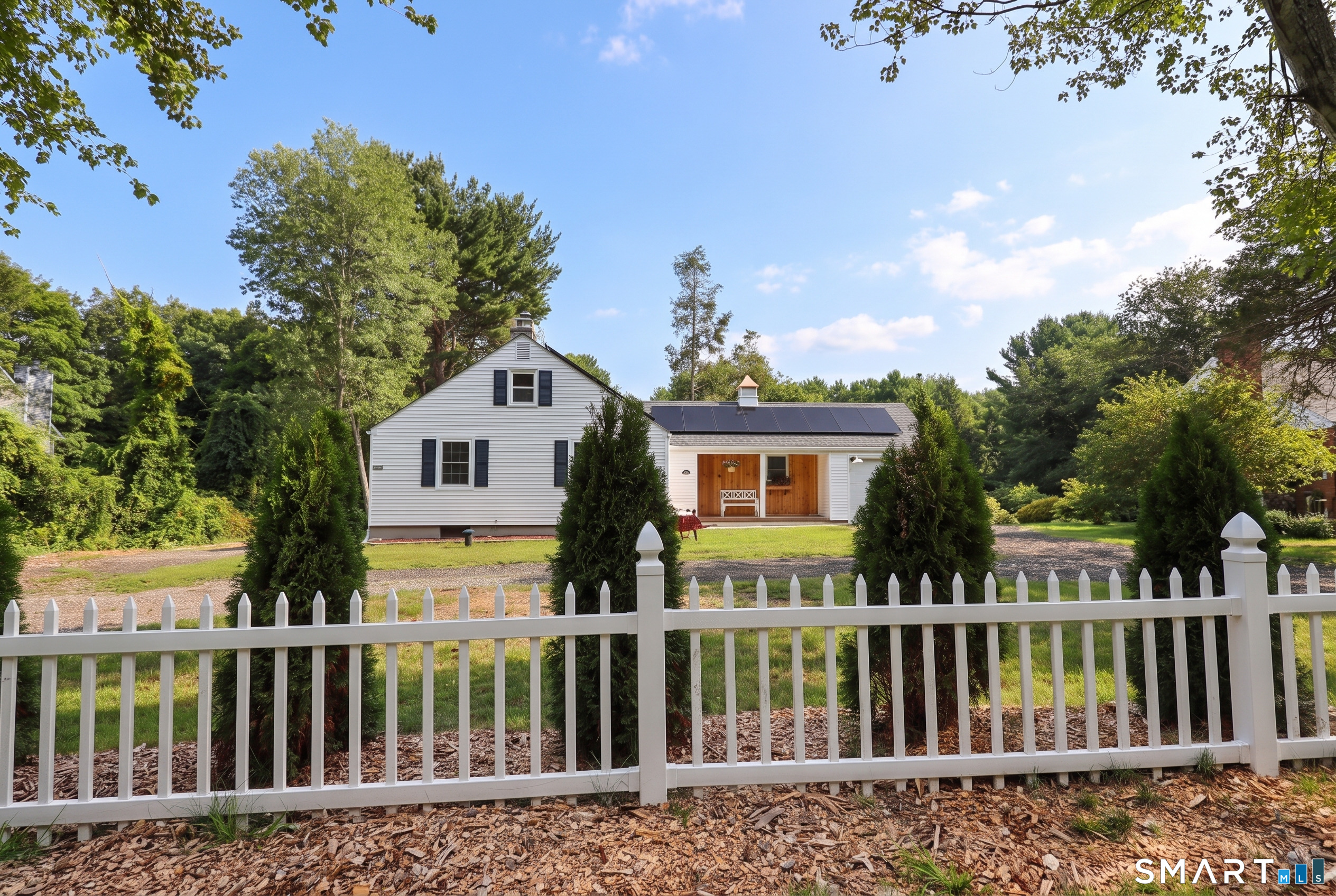 931 Chestnut Hill Road Property Photo 2
