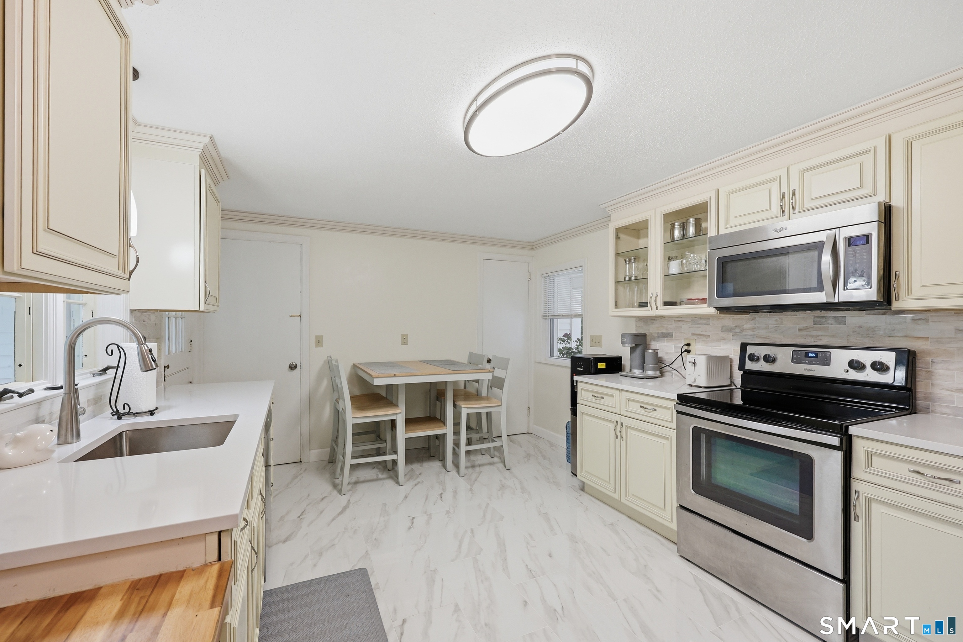 931 Chestnut Hill Road Property Photo 8
