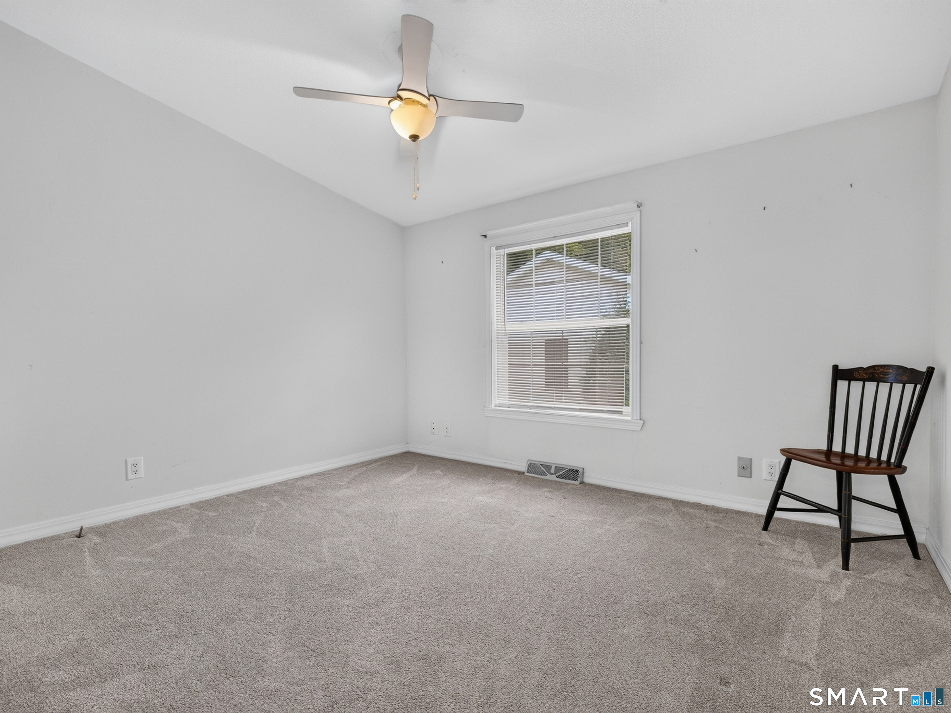 4 Cliff Road Property Photo 22
