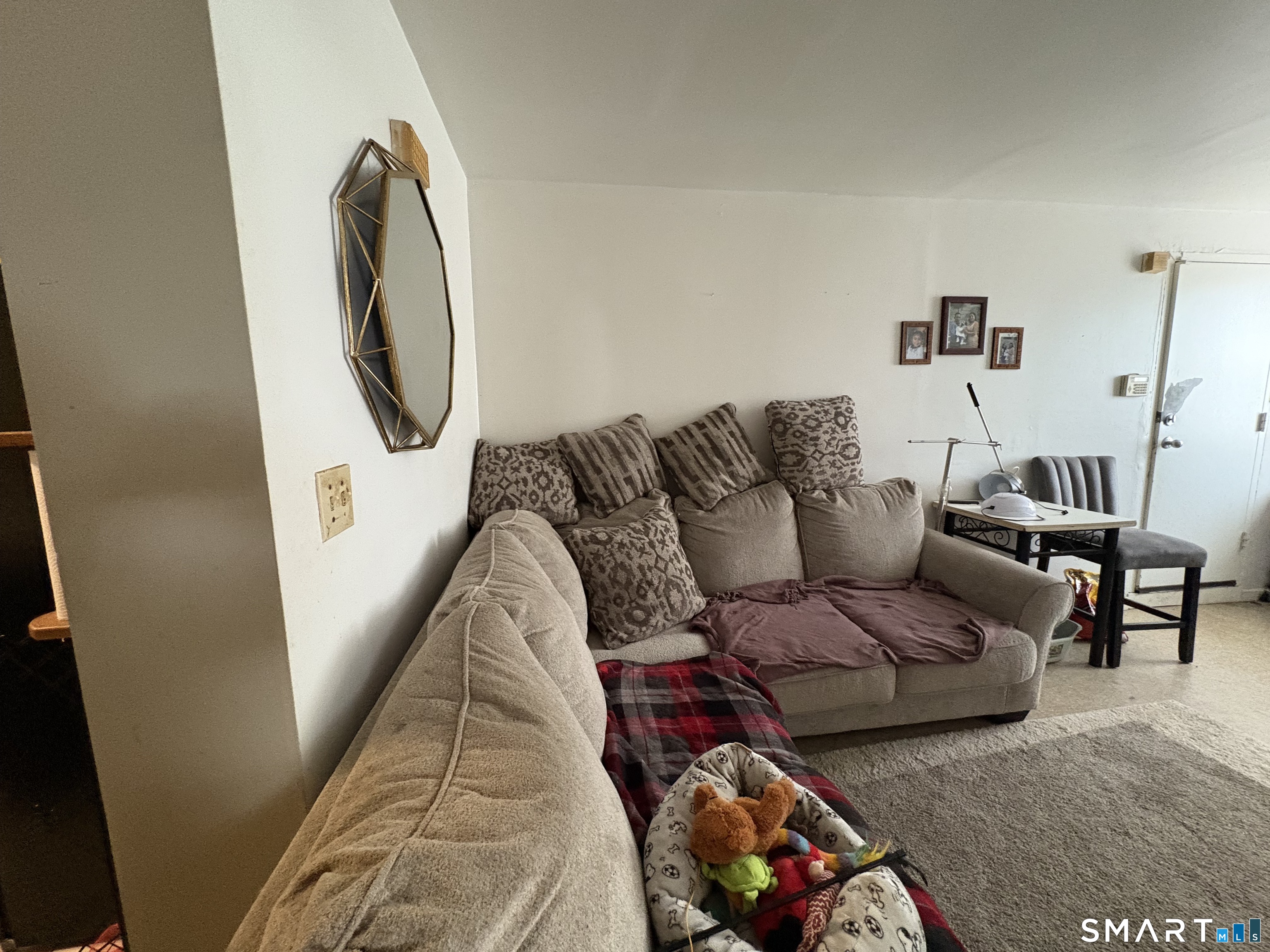 679 Norman Street Property Photo 4