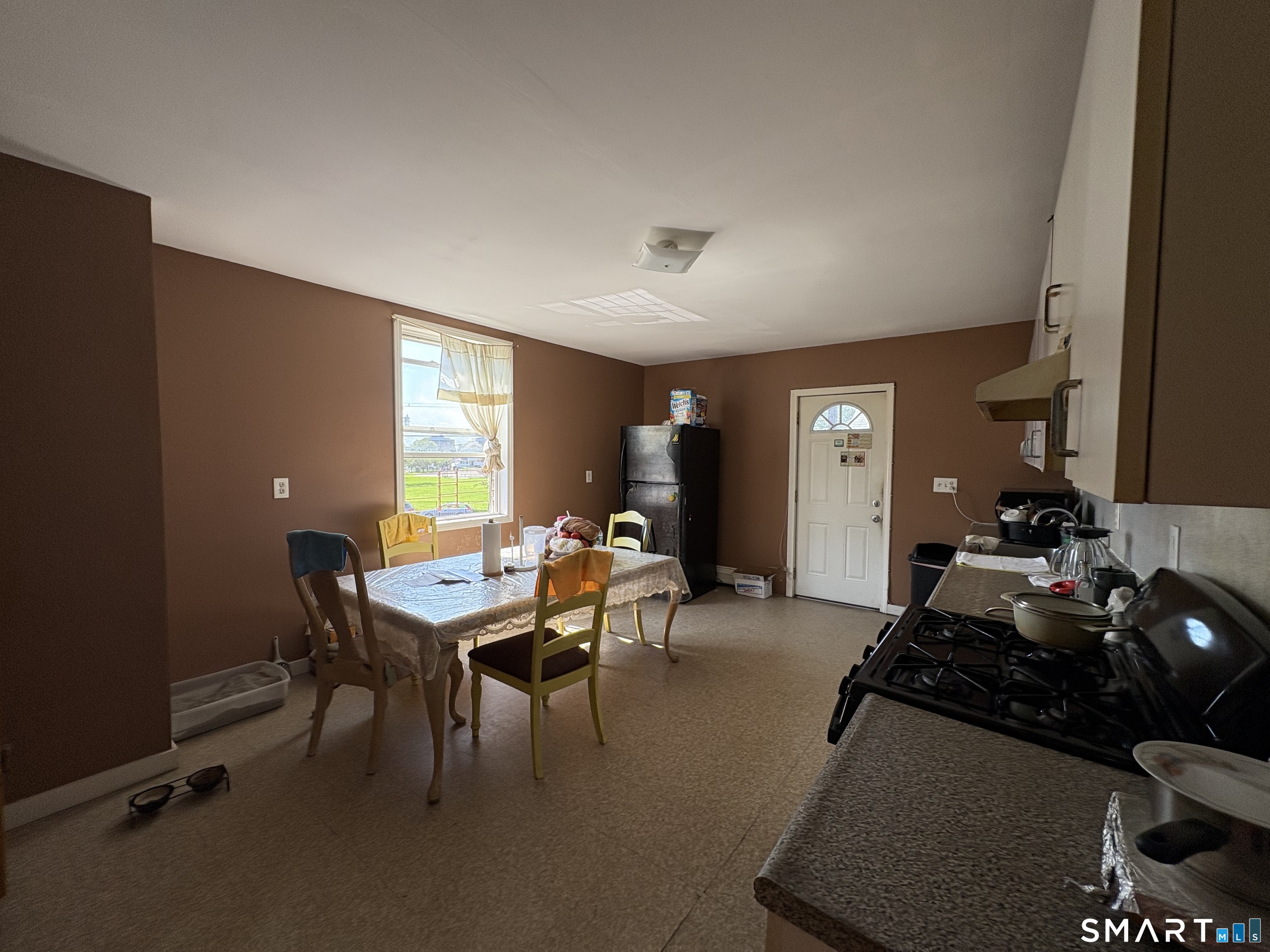 679 Norman Street Property Photo 7