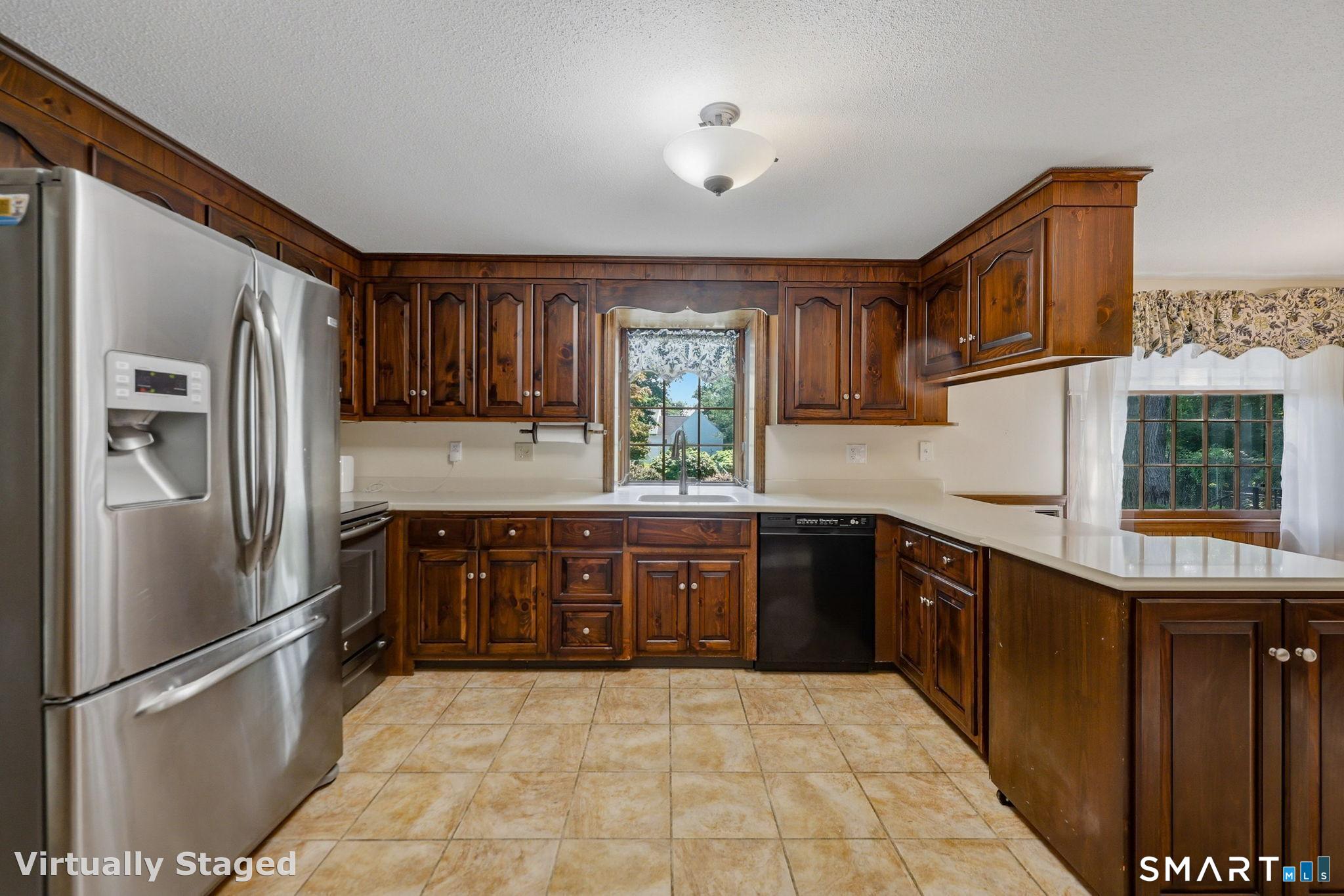 56 Sundale Drive Property Photo 7