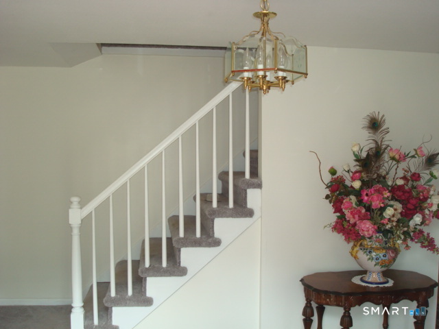 375 Olde Stage Road Property Photo 9