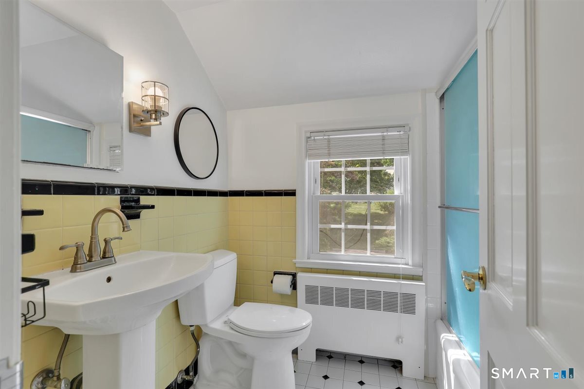 117 Hyde Road Property Photo 23