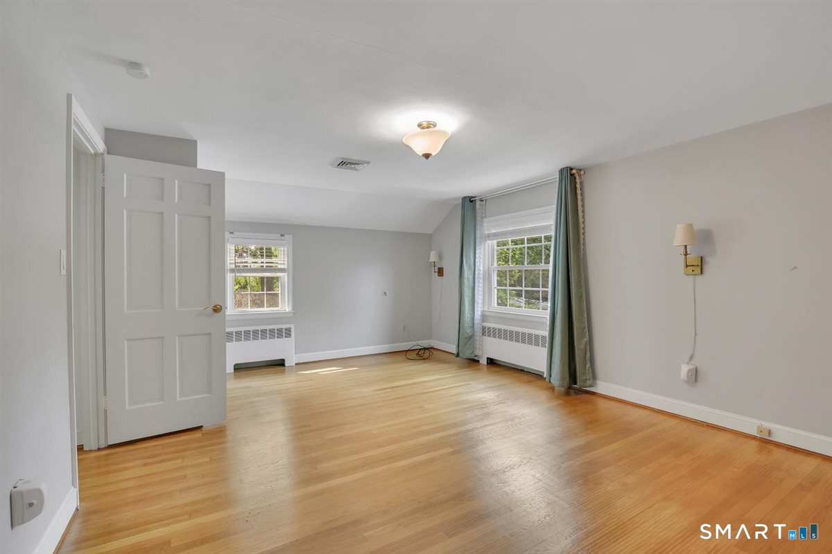117 Hyde Road Property Photo 24