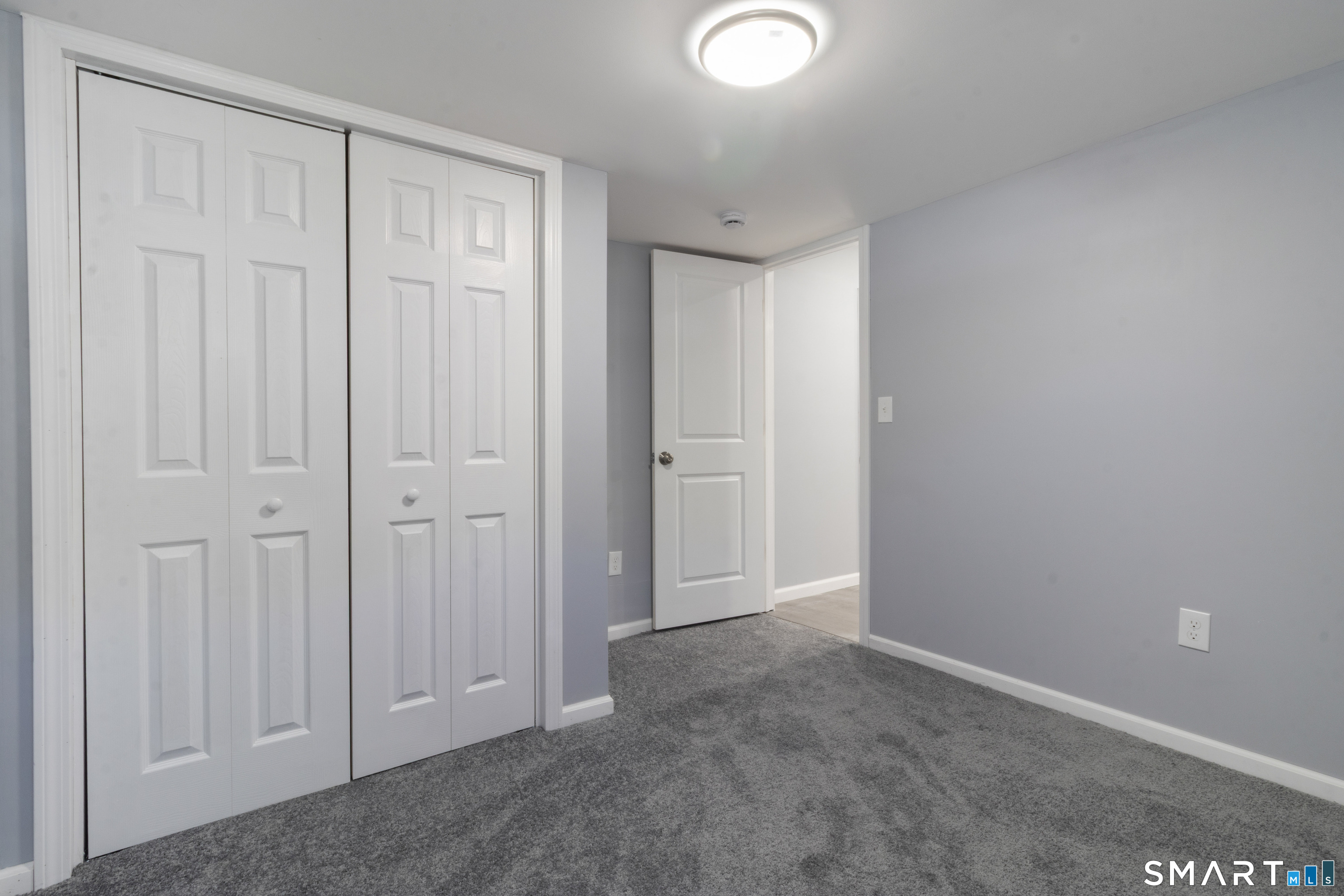 525 Main East 22 Street Property Photo 6