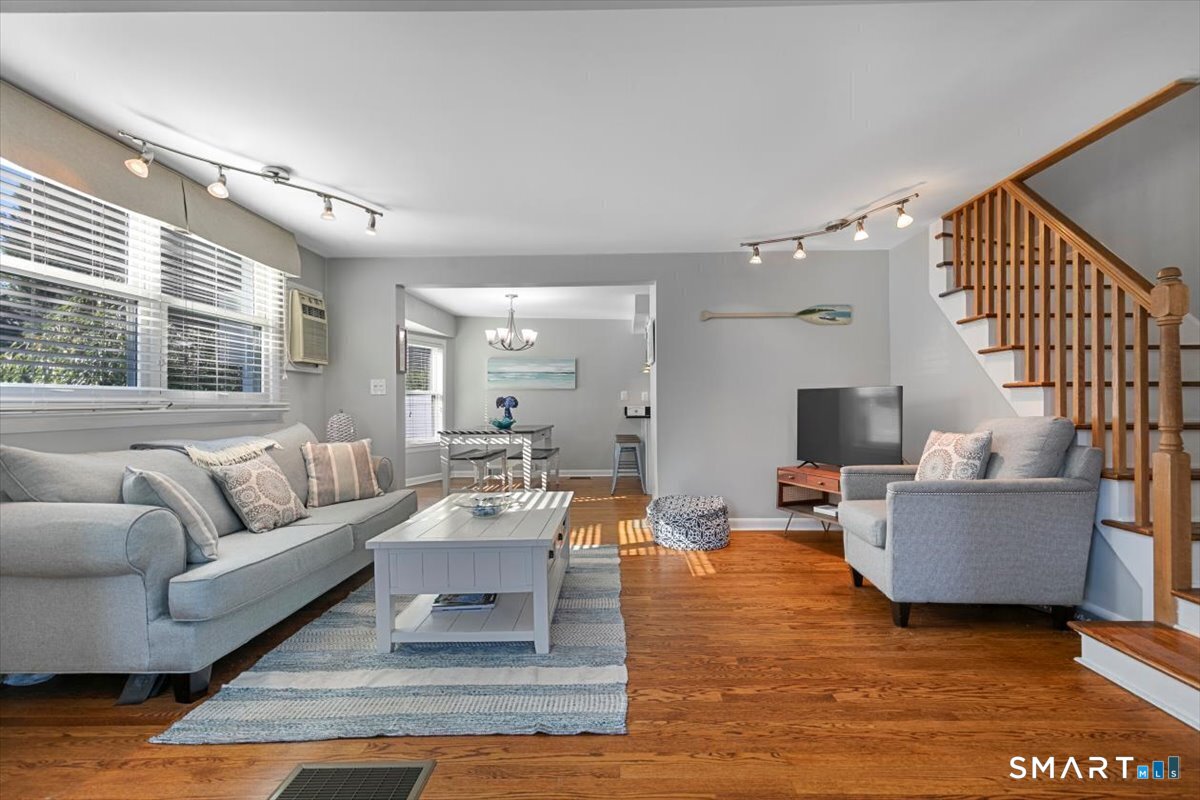 15 Elm Street Property Photo 3
