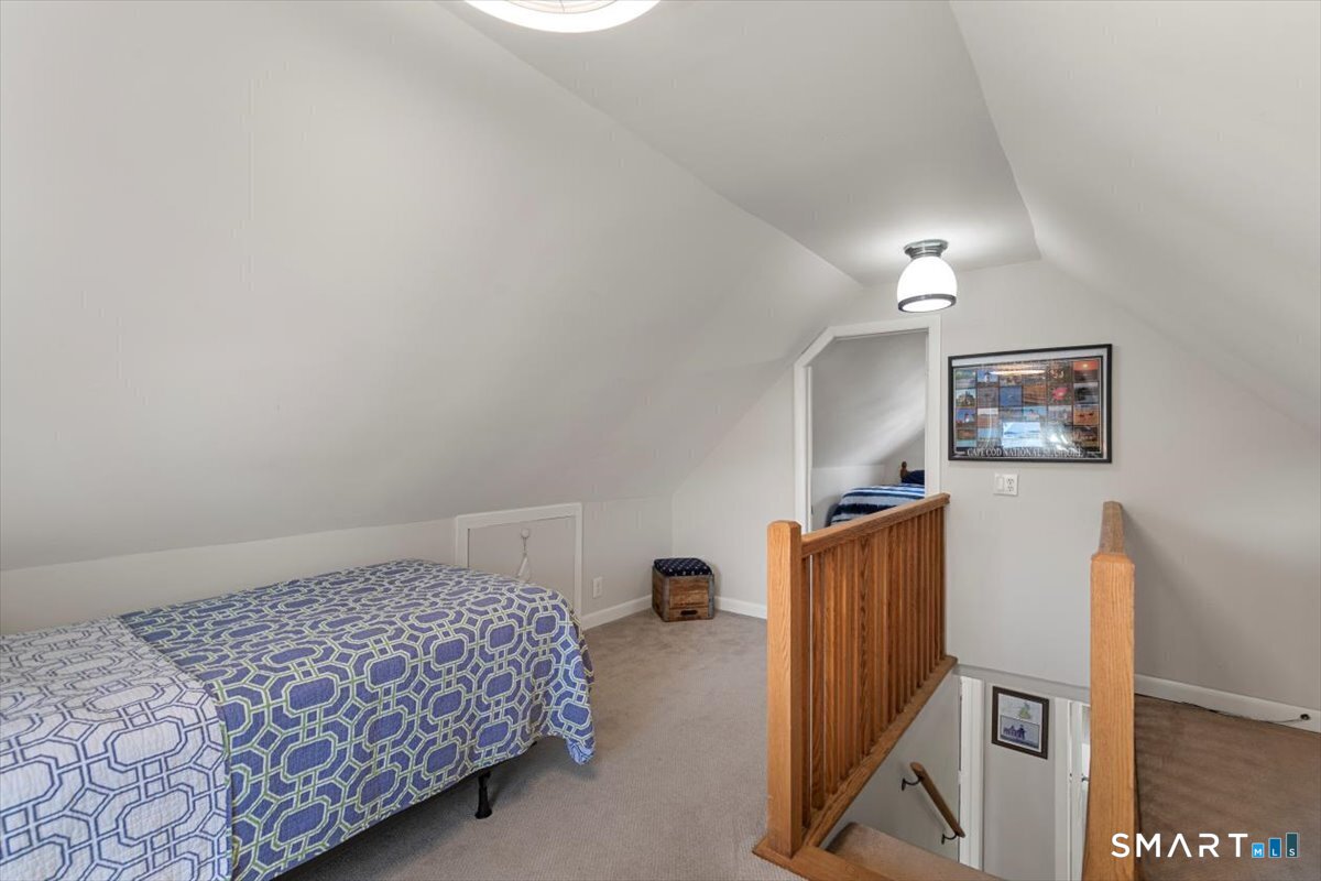 15 Elm Street Property Photo 24