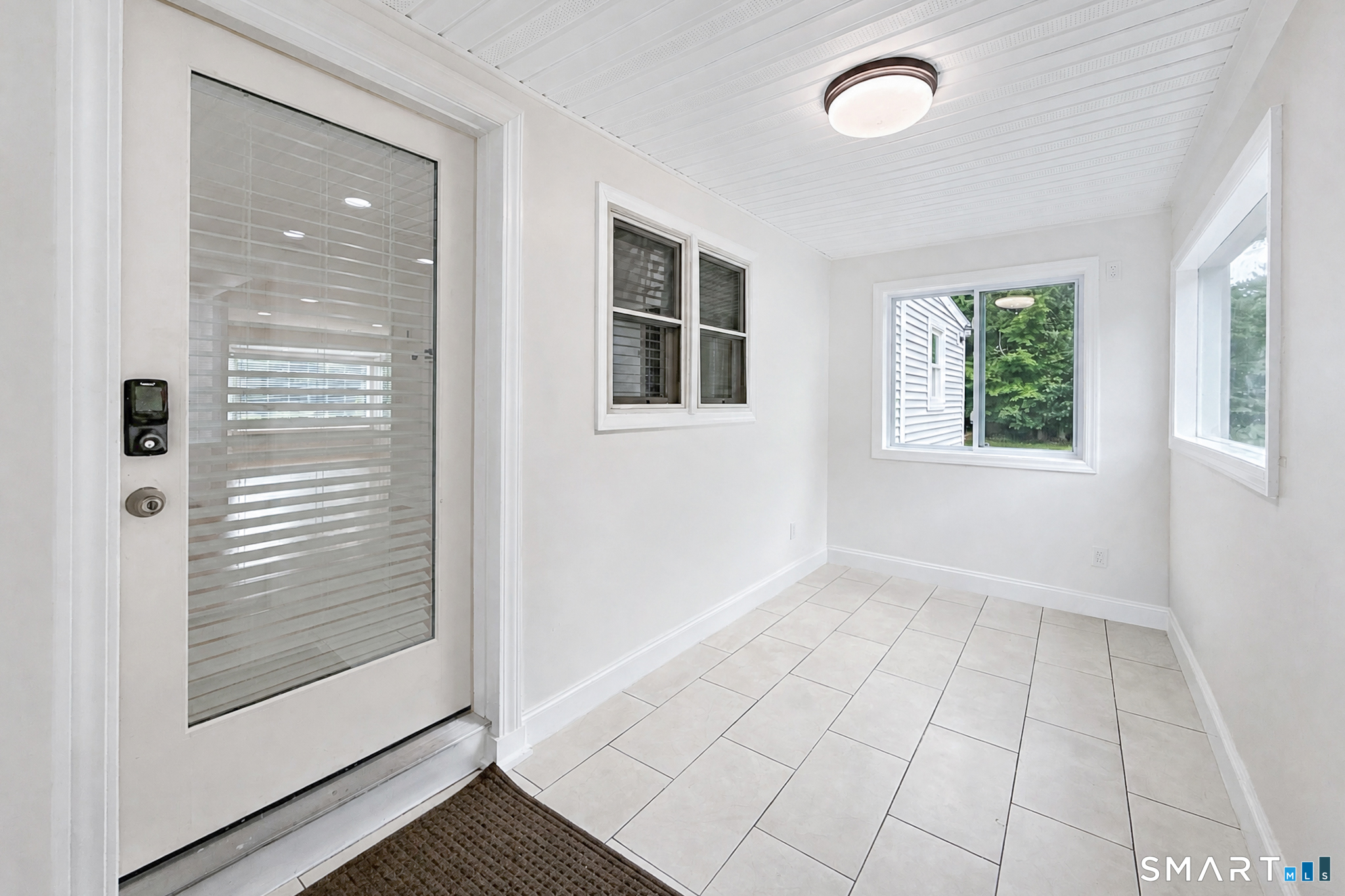 47 Middle River Road Property Photo 18