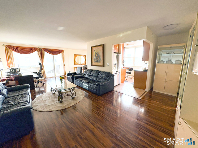 50 Glenbrook 9c Road Property Photo 1