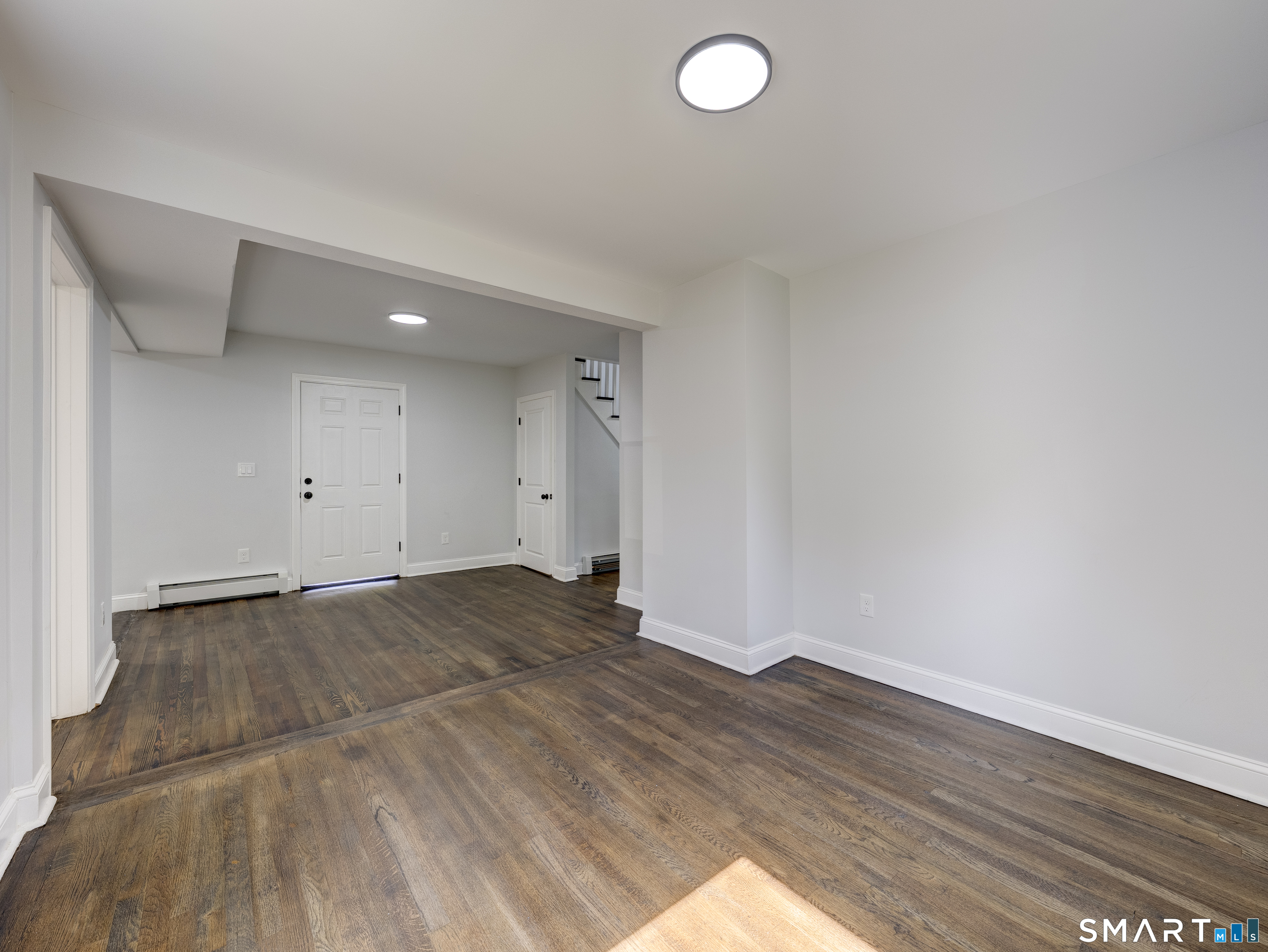 46 Middlefield Street Property Photo 9