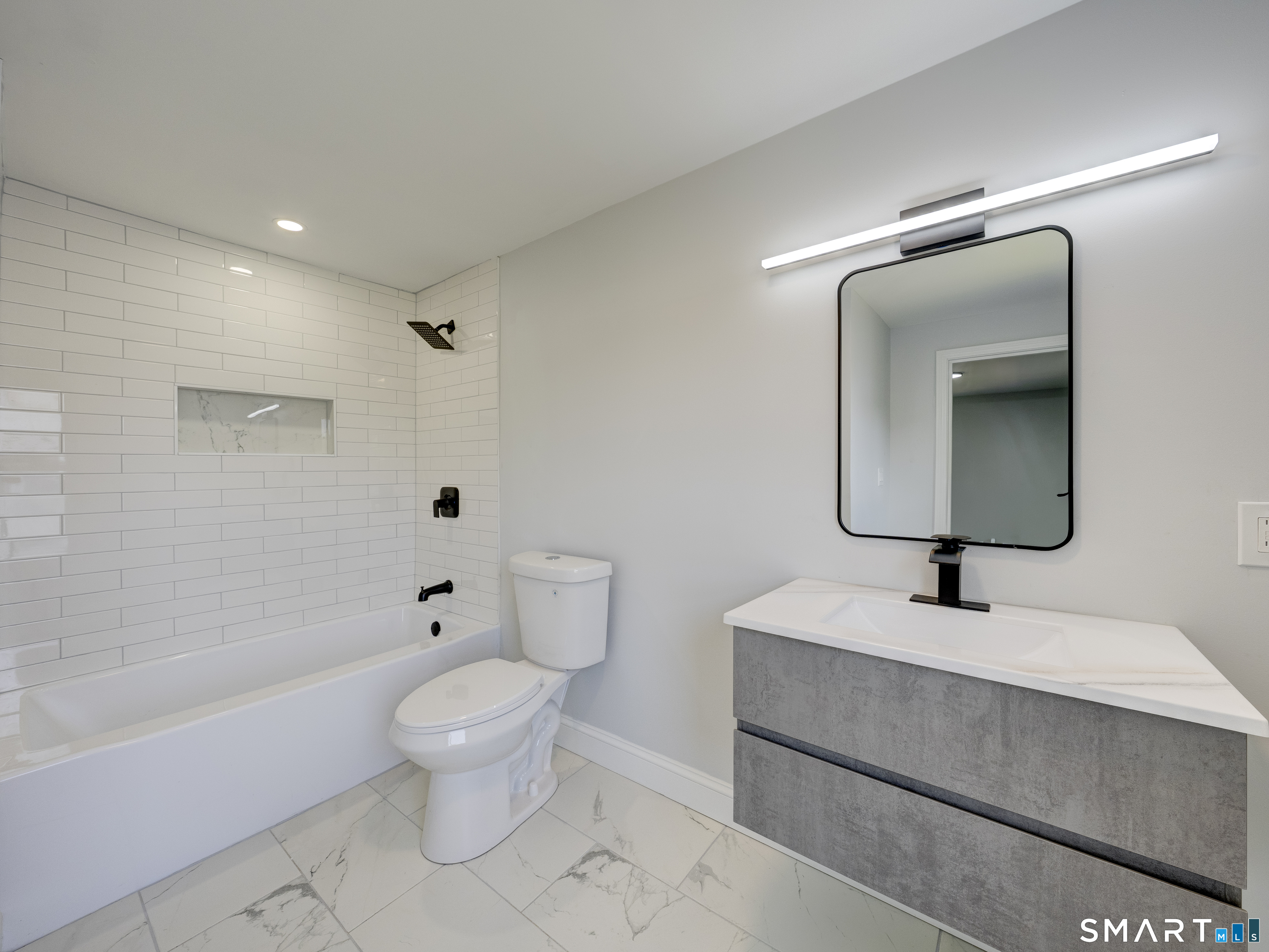 46 Middlefield Street Property Photo 27
