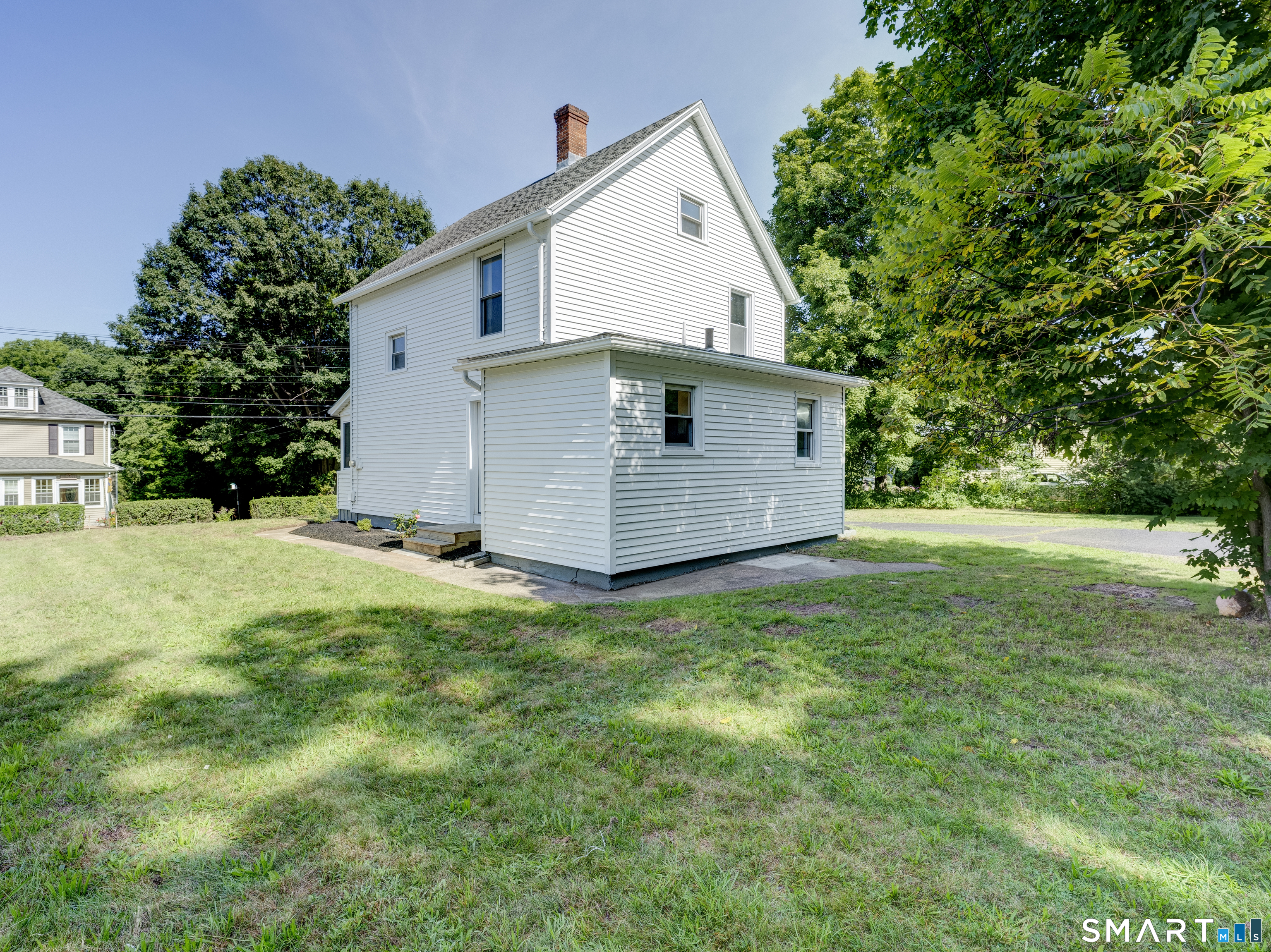 46 Middlefield Street Property Photo 32