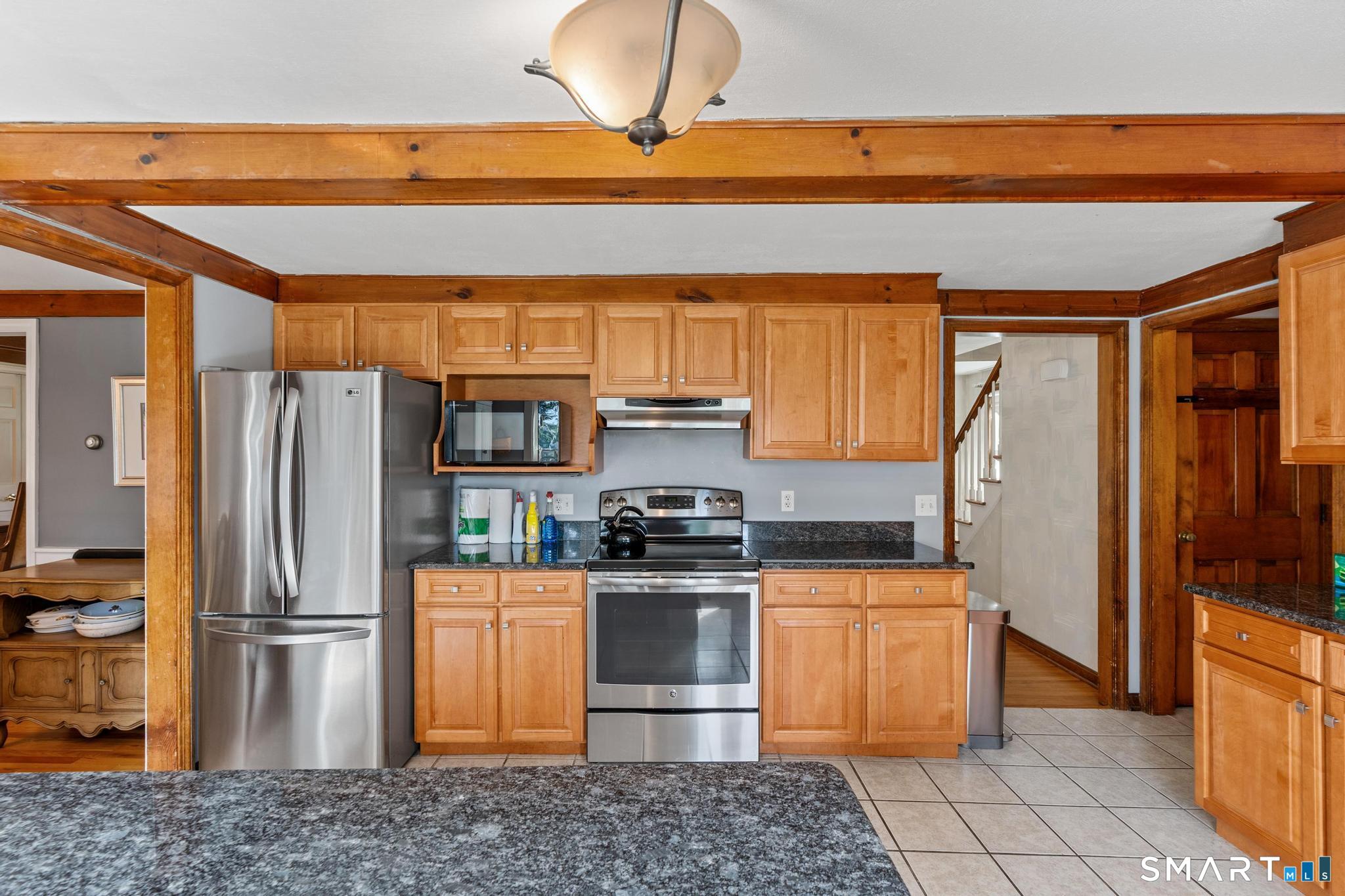 8 Robert Street Property Photo 11